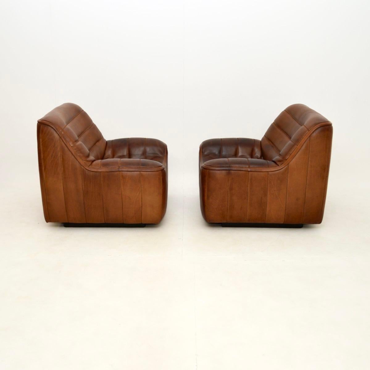 Mid-Century Modern Pair of Vintage Leather DS 84 Armchairs by De Sede For Sale