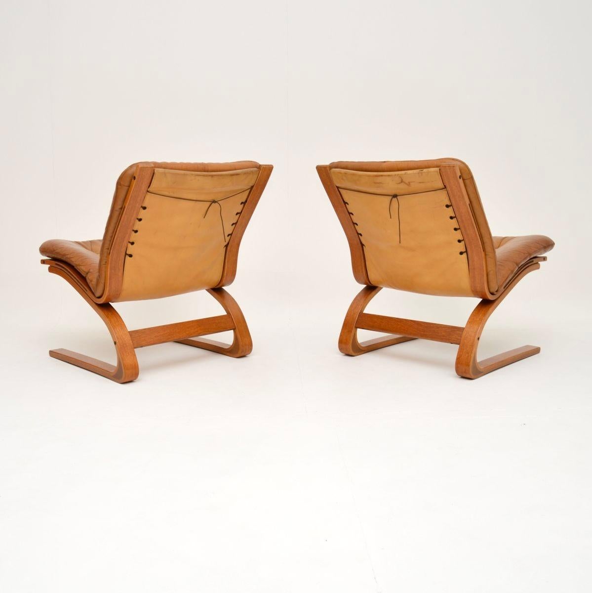 Norwegian Pair of Vintage Leather Kengu Chairs by Elsa and Nordahl Solheim for Rykken For Sale