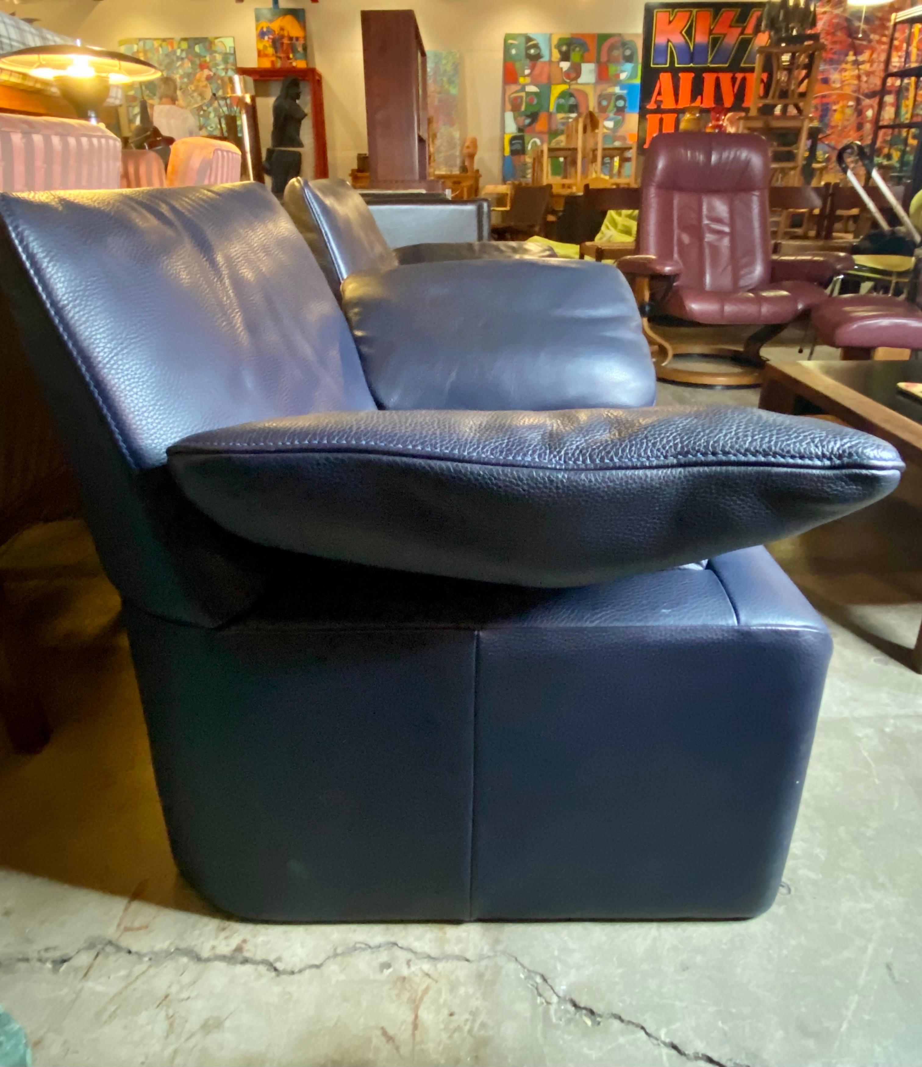 Post-Modern Pair of Vintage Leather Lounge Chairs, Belgium, 1990s