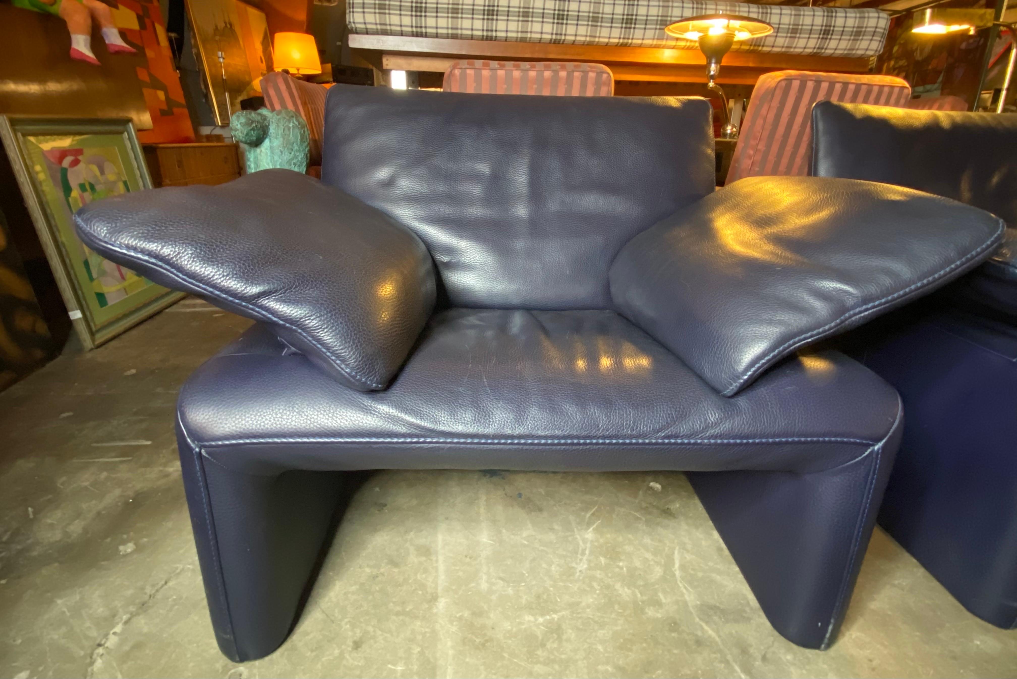 Pair of Vintage Leather Lounge Chairs, Belgium, 1990s In Good Condition In San Antonio, TX