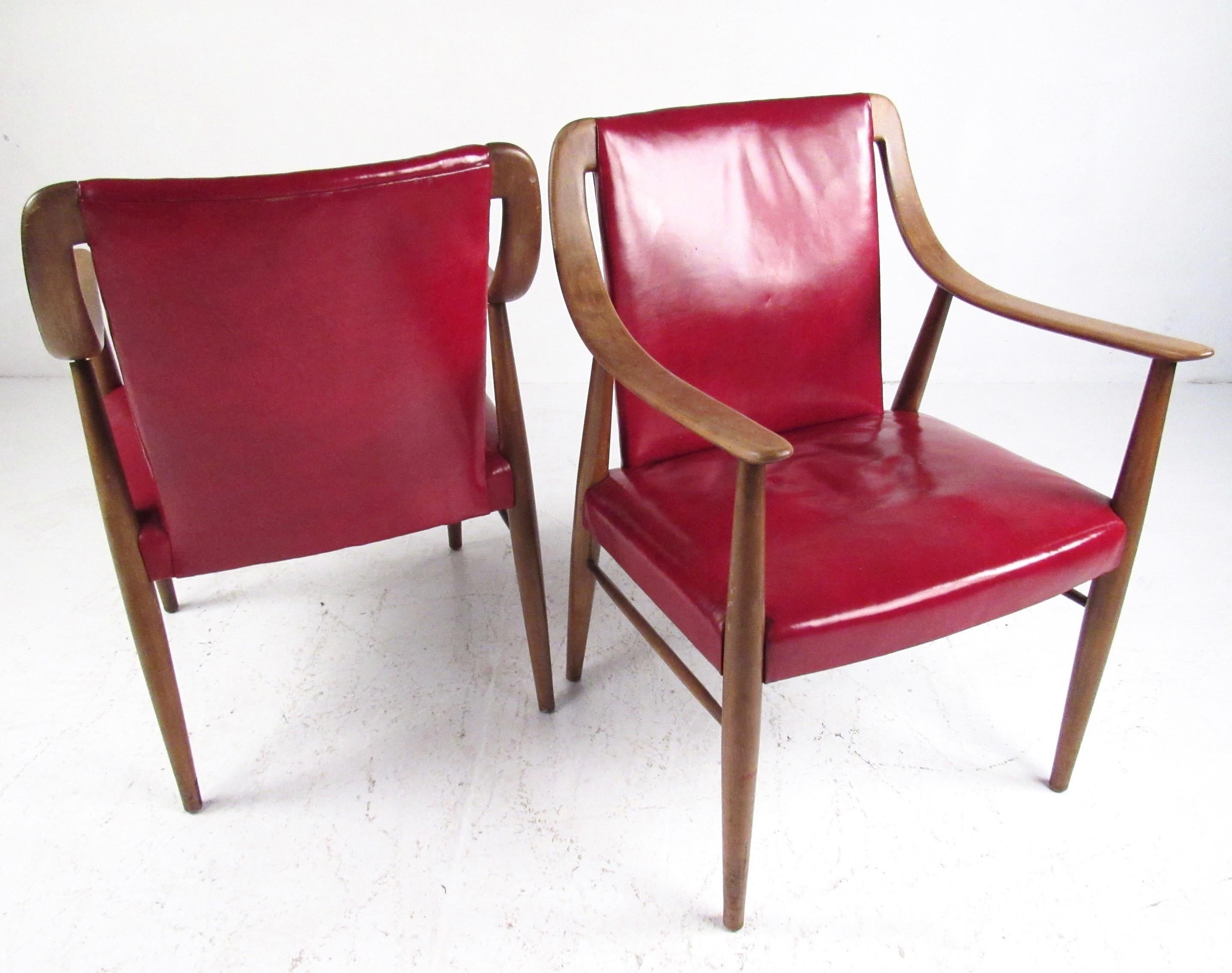 Mid-Century Modern Pair of Vintage Leather Side Chairs after Peter Hvidt