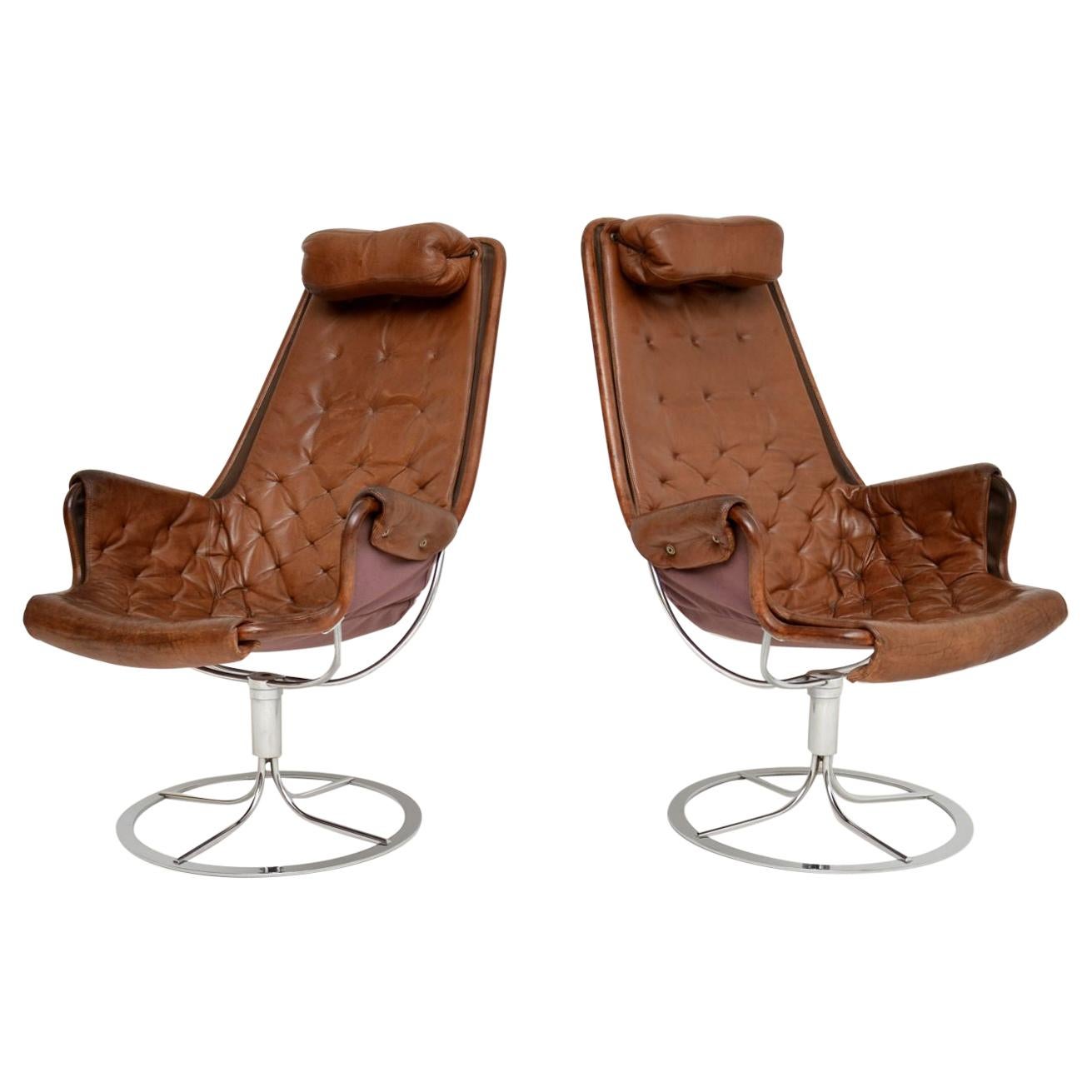 Pair of Vintage Leather Swivel ‘Jetson’ Armchairs by Bruno Mathsson