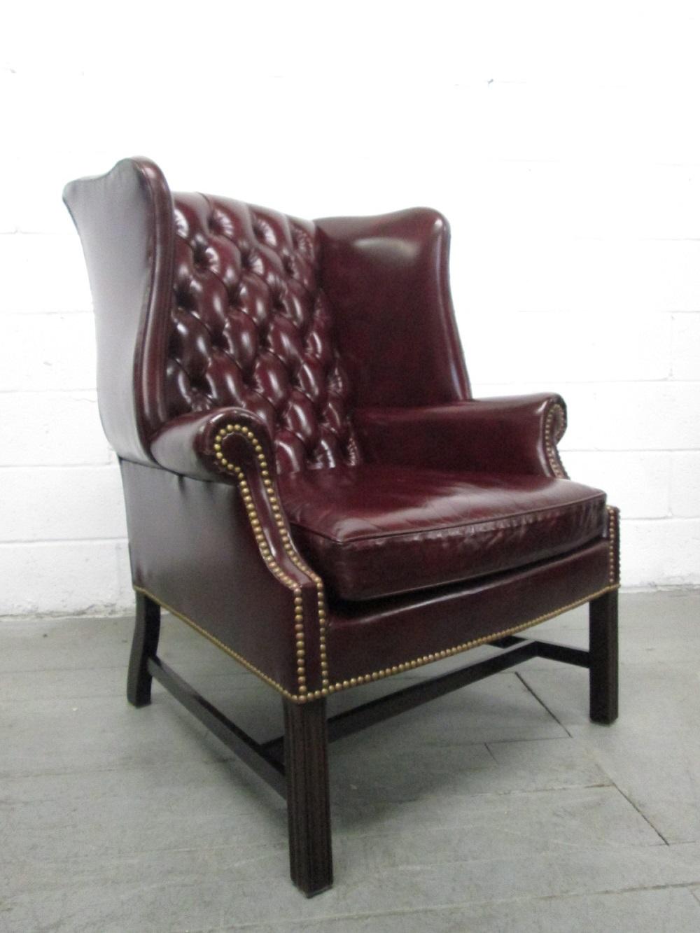 Pair of Vintage Leather Tufted Wingback Chairs In Good Condition For Sale In New York, NY