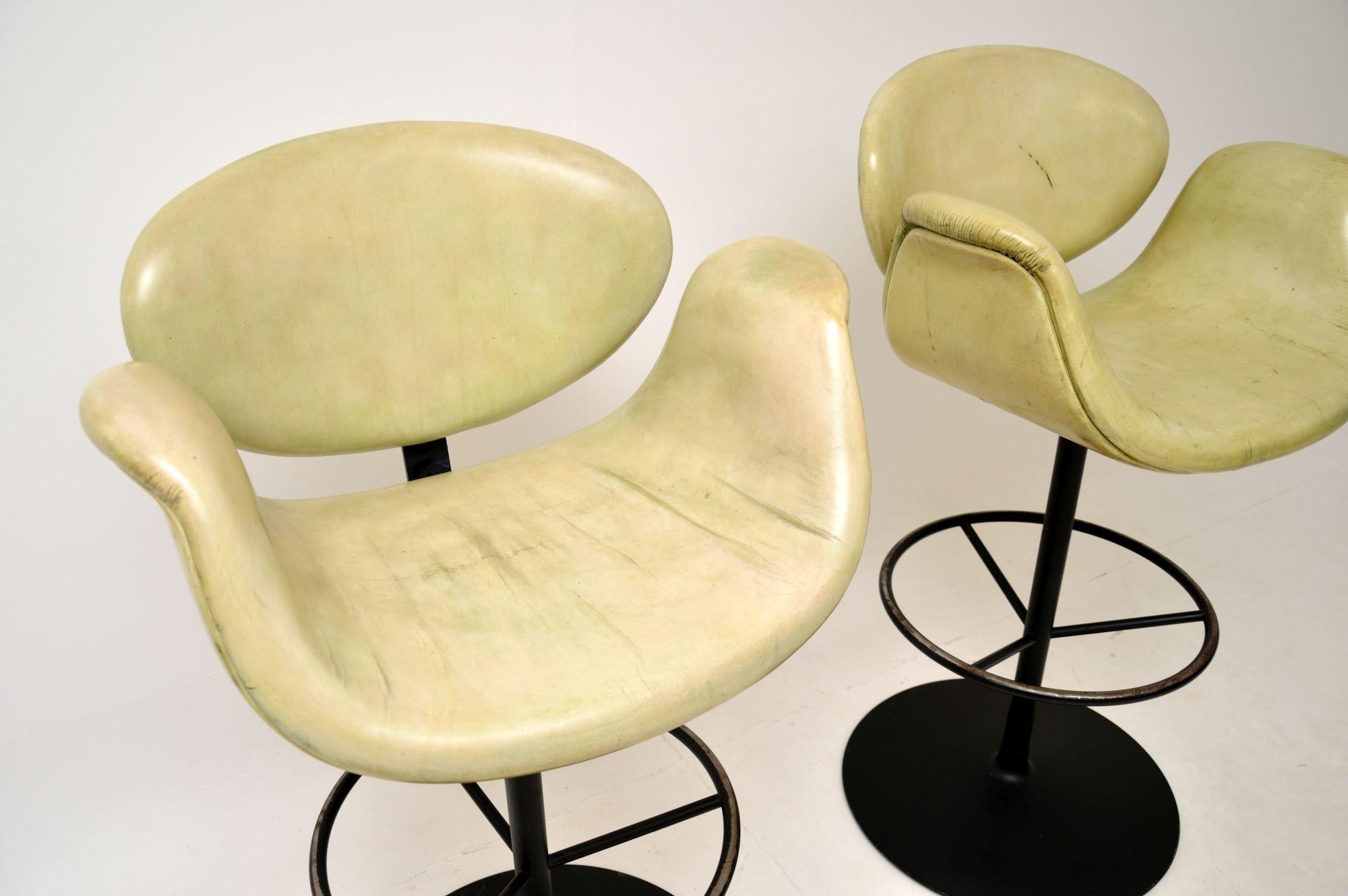 Steel Pair of Vintage Leather Tulip Bar Stools by Pierre Paulin For Sale