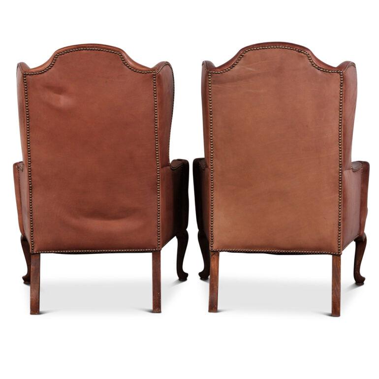 Pair of Vintage Leather Wing back Armchairs In Good Condition In Vancouver, British Columbia