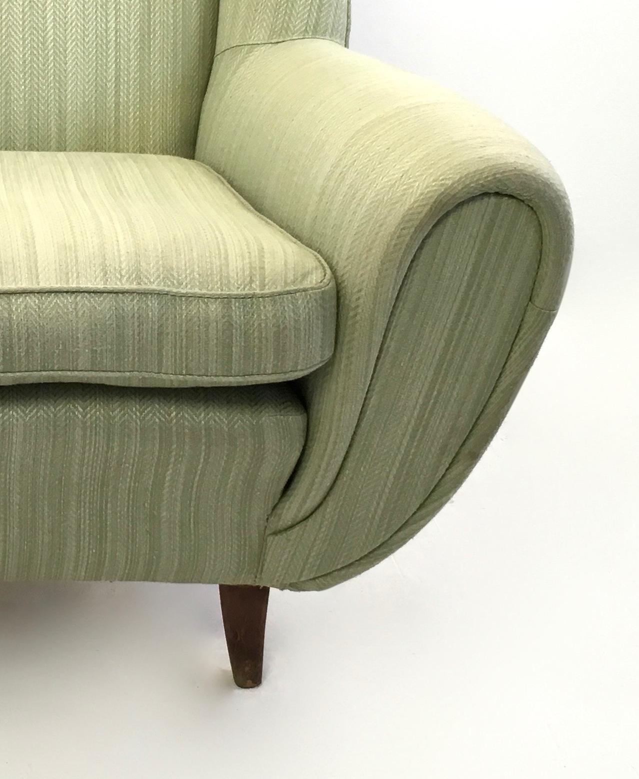 Paar hellgrüne Vintage-Sessel mit Holzstruktur, Italien im Angebot 2