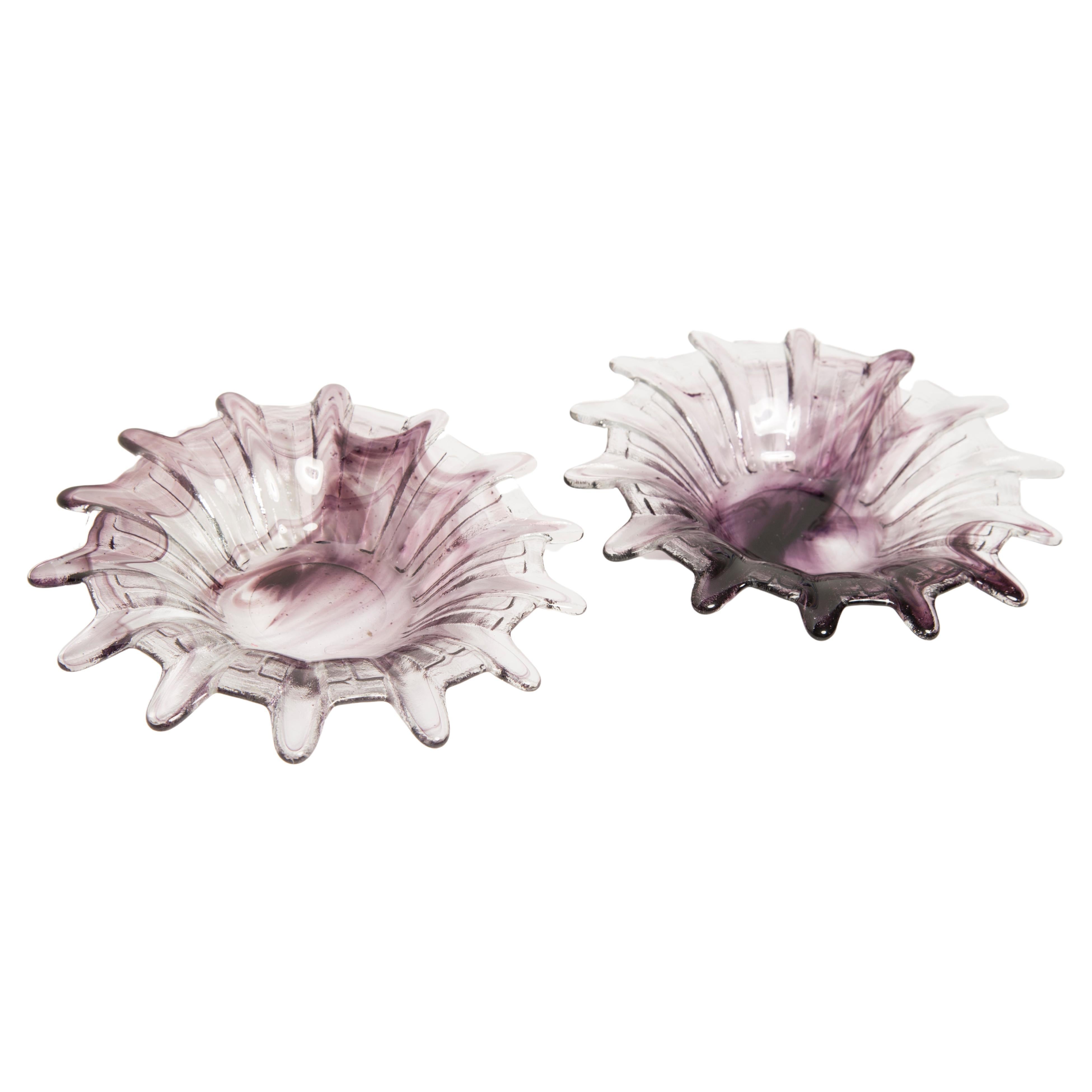 Coppia di piatti decorativi in vetro viola chiaro vintage, ciotole, Italia, anni '60