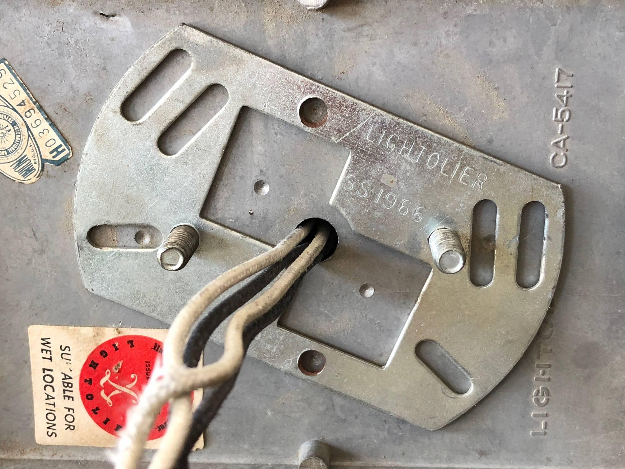 Pair of Vintage Lightolier Outdoor Sconces In Good Condition In St.Petersburg, FL