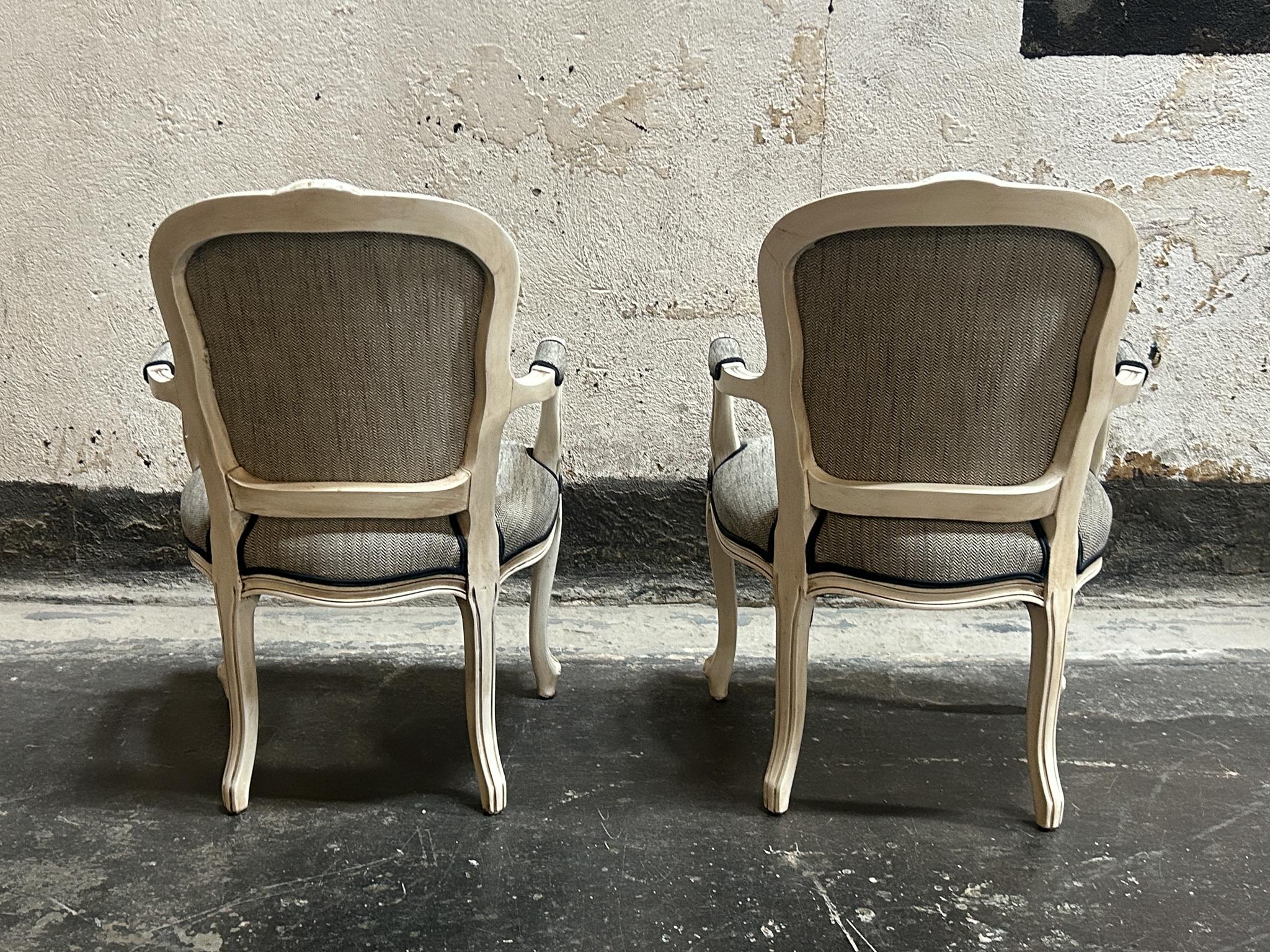 Fabric Pair of Vintage Louis XV French Rococo Fauteuil Chairs - Fully Restored For Sale