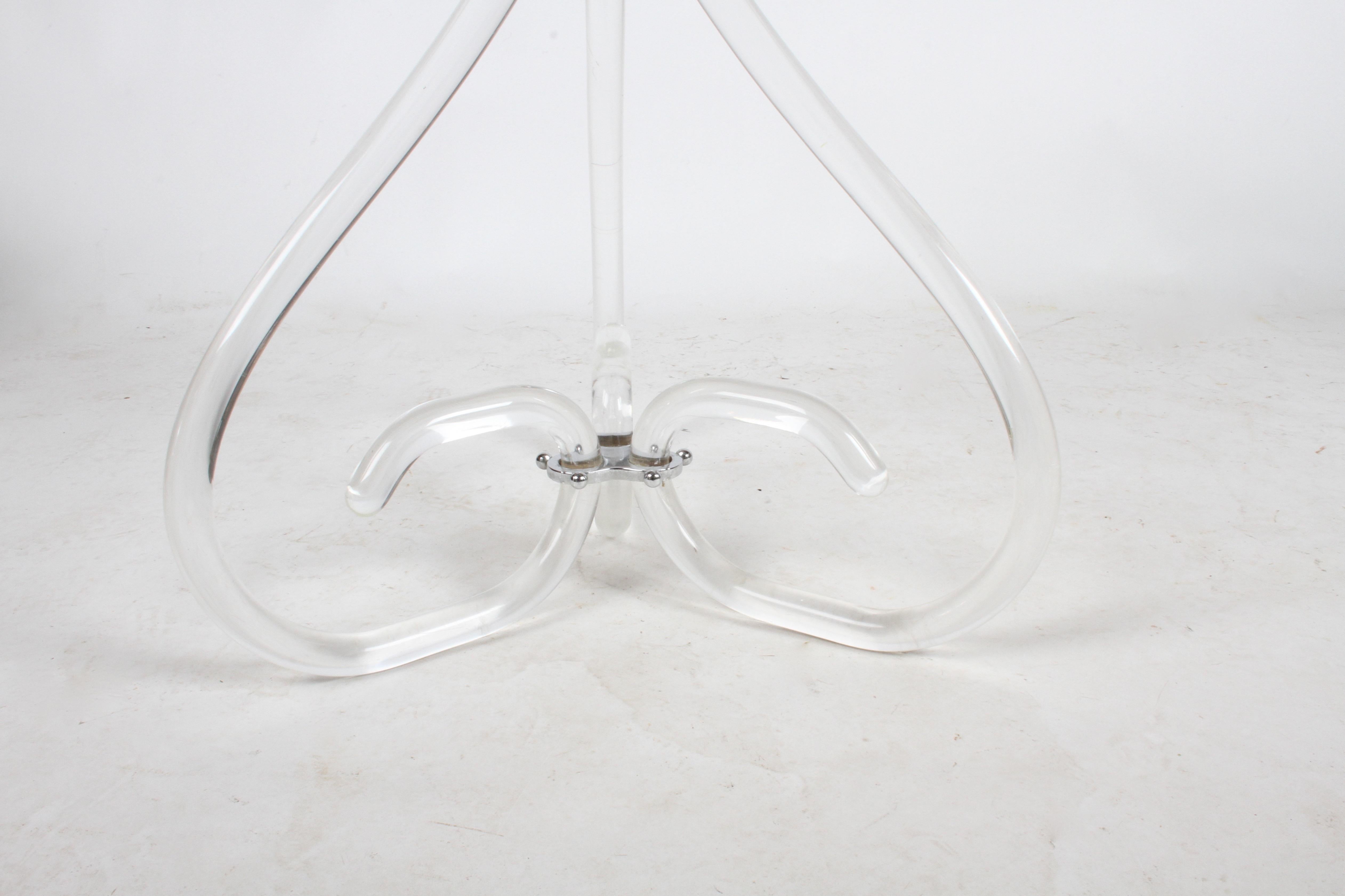 Pair of Vintage Lucite and Glass Side Tables in the Style of Dorothy Thorpe For Sale 5