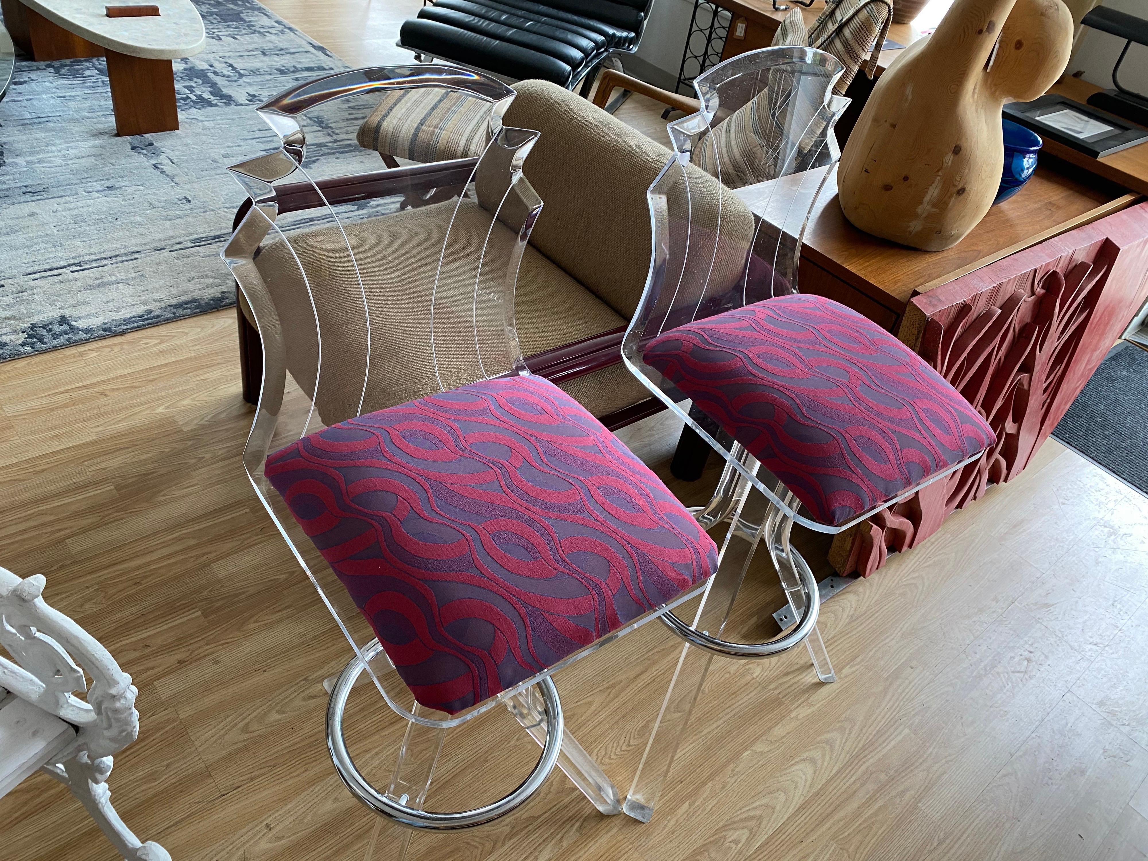 Pair of Vintage Lucite Stools 5