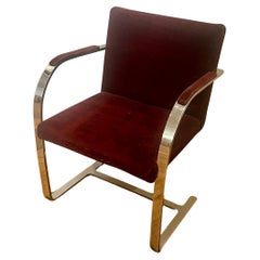 Paire de chaises de bar plates de Brno pour Knoll Mohair de Ludwig Mies van der Rohe d'époque