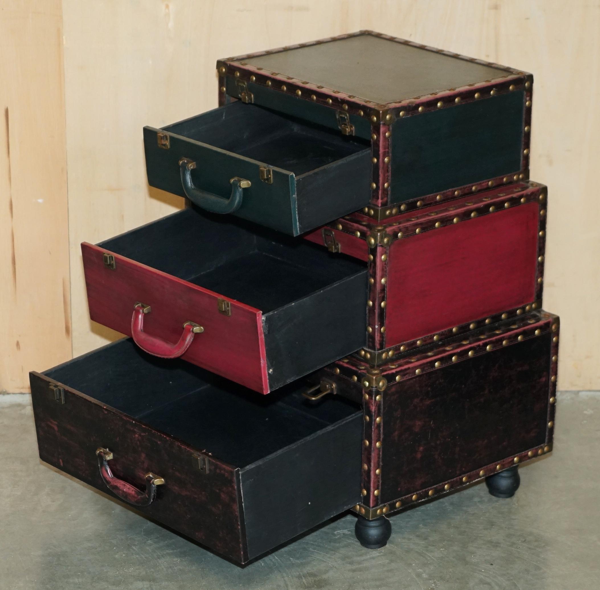 Paire de raquettes de table vintage de style TRunk à dos nu et à côté en vente 4