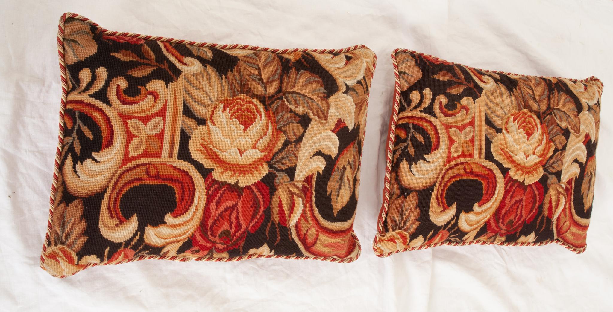 Pair of Vintage Lumbar Needlepoint Pillows In Good Condition For Sale In Baton Rouge, LA
