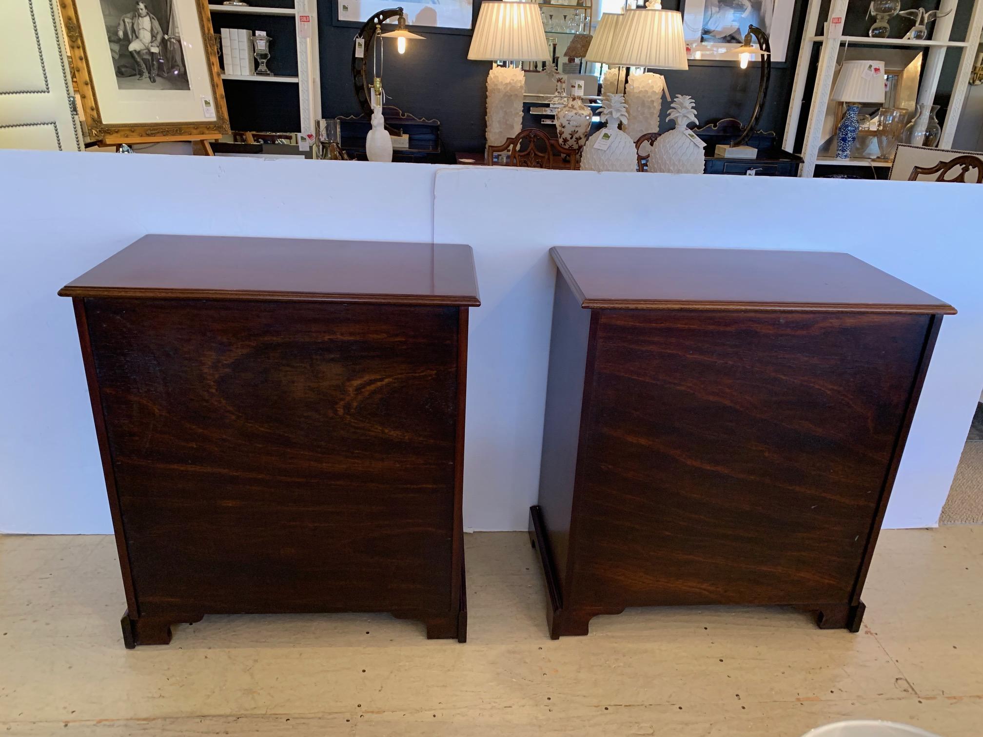 Pair of Vintage Mahogany Chippendale Style Bachelor Chests Night Stands For Sale 3