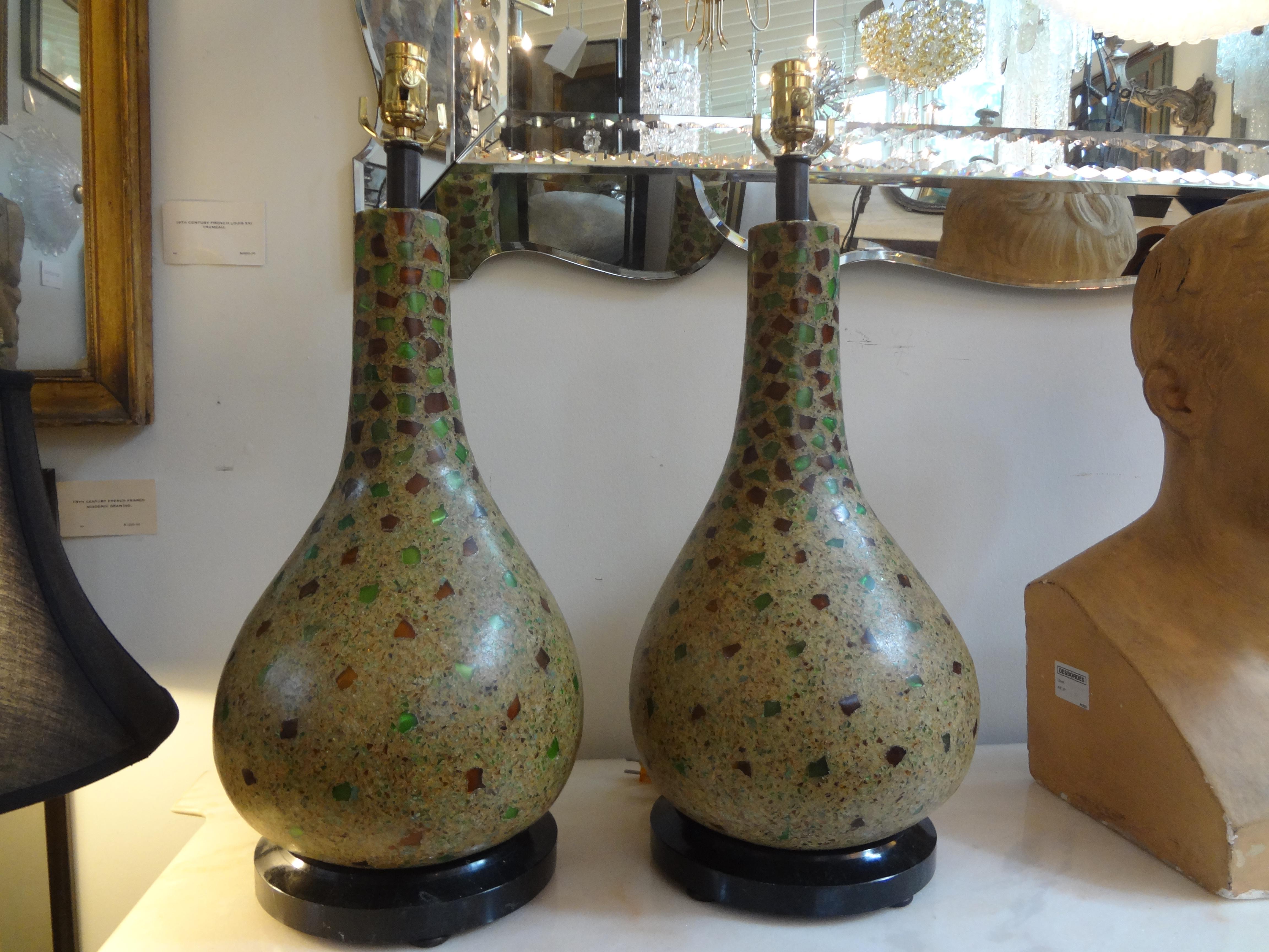 Coppia di lampade vintage di Maitland Smith su basi in pietra tessellata in vendita 4