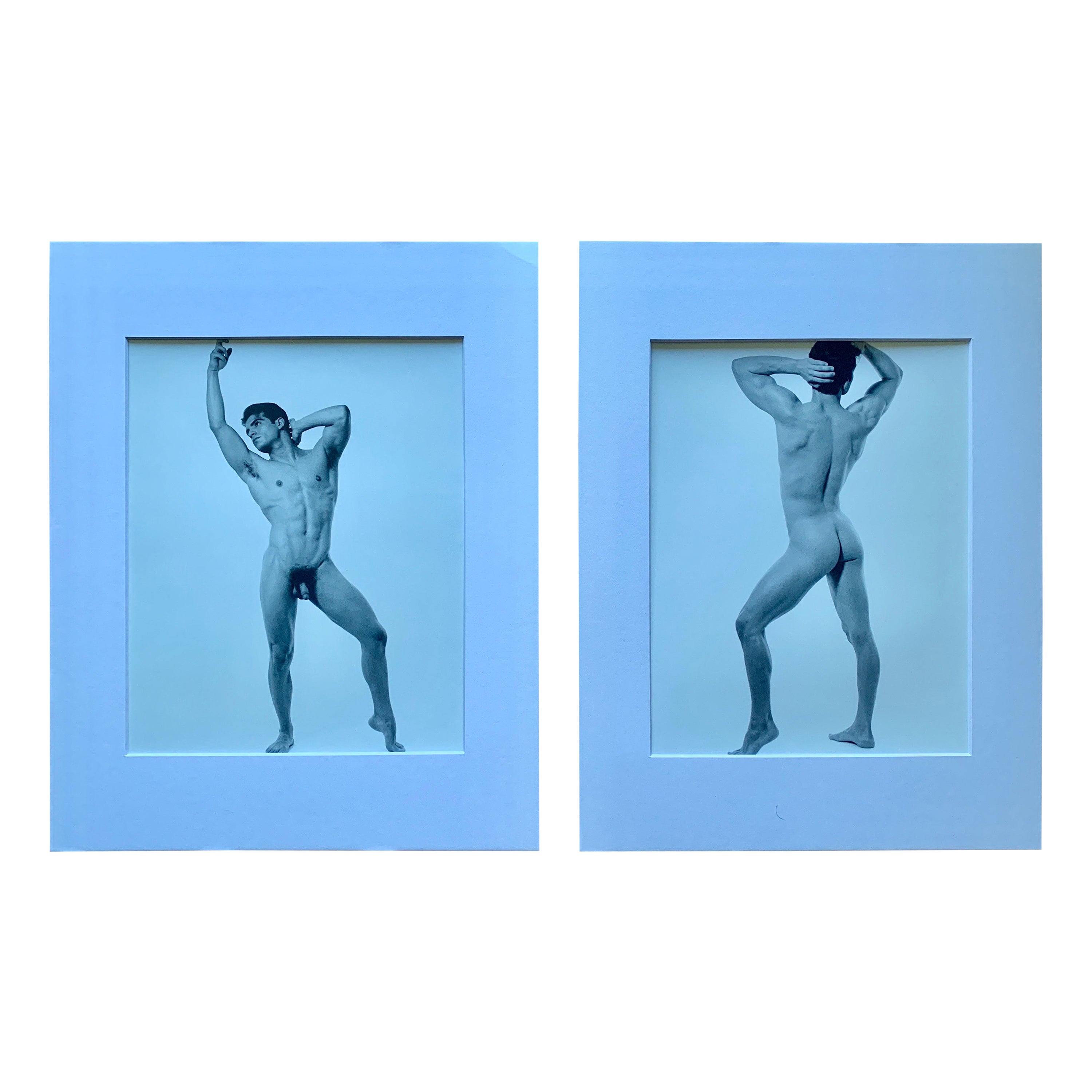 Paire de photographies originales B & W d'hommes nus vintage assorties Gus