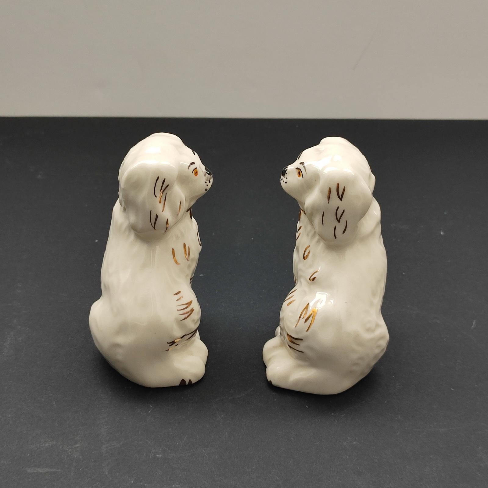 English Pair of Vintage Mantle King Charles Spaniels Miniature Beswick Dog Figurines
