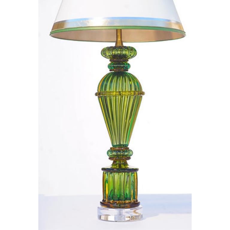 Mid-Century Modern Paire de lampes de Murano vert émeraude Marbro, 20ème siècle en vente