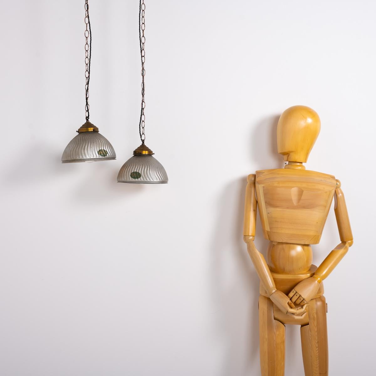 Pair of Vintage Mercury Glass Pendant Lights with Aged Brass Fittings by MORCO For Sale 5