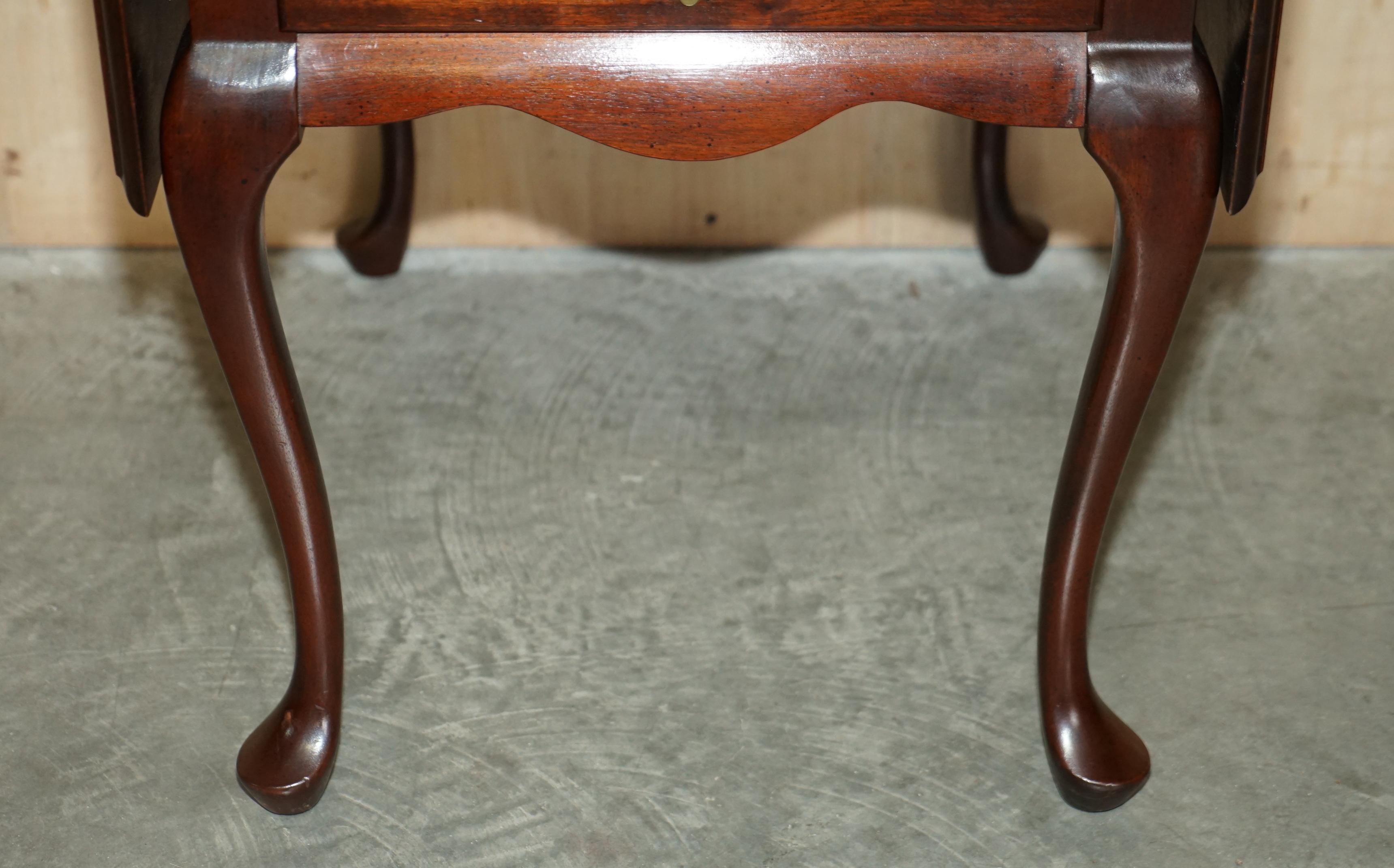 Hand-Crafted Pair of Vintage Mersaman Tables Pembroke Style Extending Side End Lamp Tables