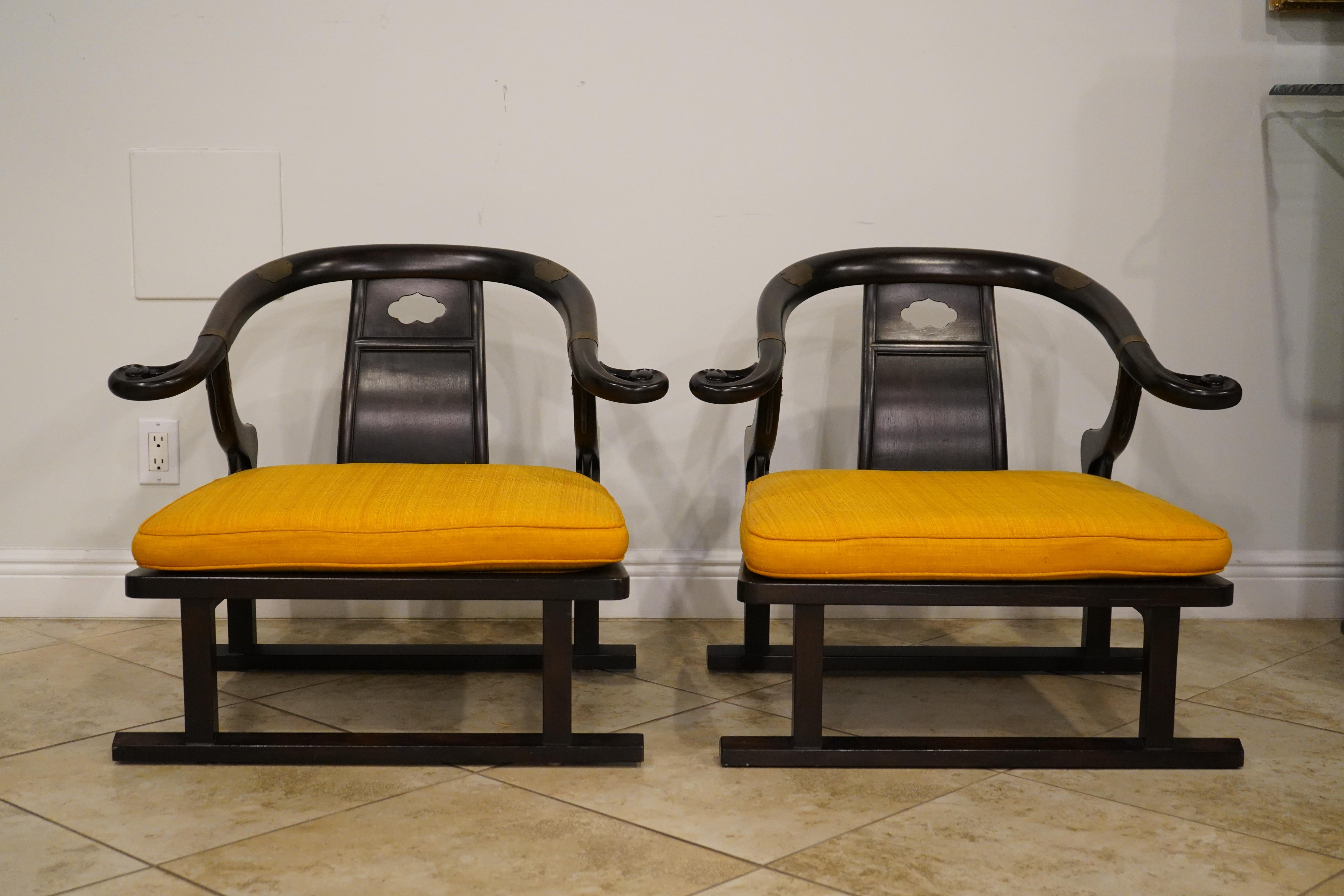 Chinese Export Pair of Vintage Michael Taylor for Baker 'Far East' Collection Lounge Chairs For Sale