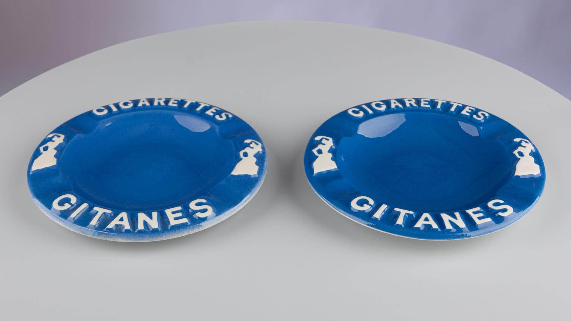 Mid-Century Modern Pair of Vintage Mid 20th Century Ashtrays 