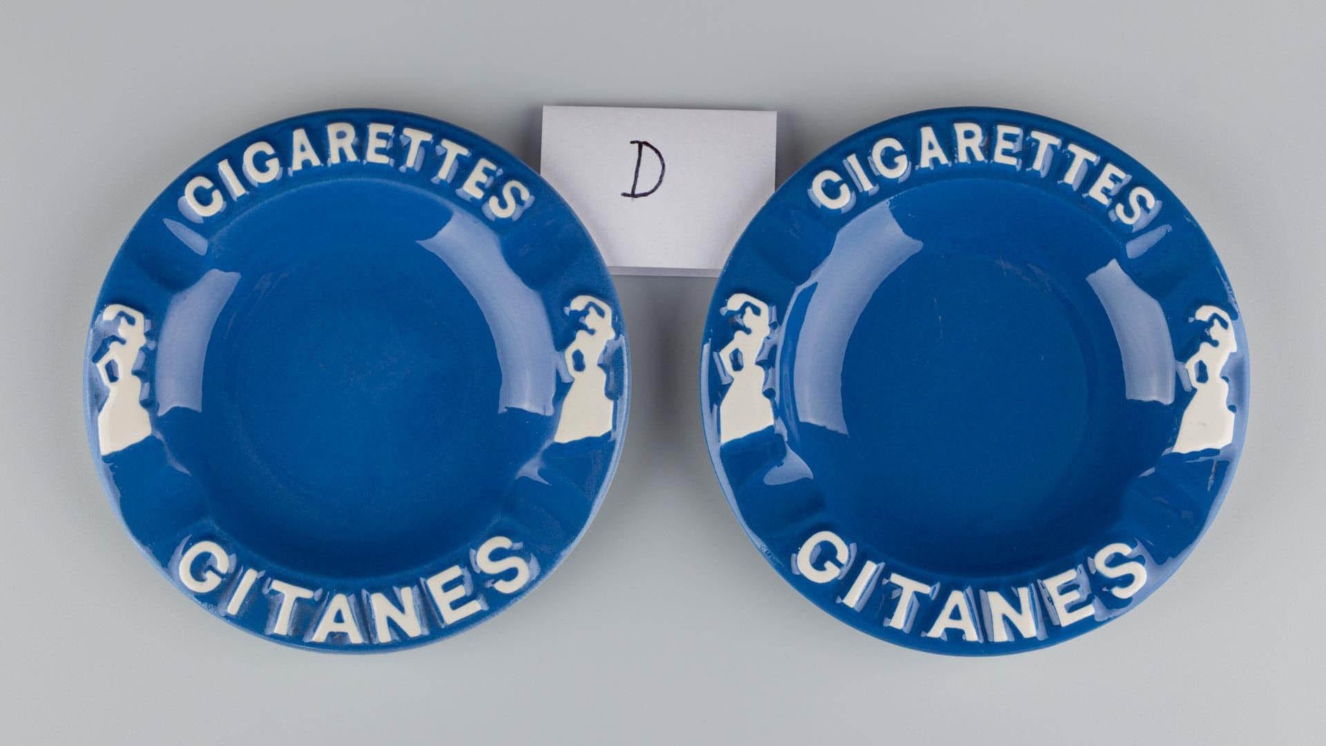 Ceramic Pair of Vintage Mid 20th Century Ashtrays 