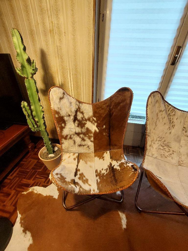 20th Century Pair of Vintage Mid-Century Butterfly Armchairs, Cowhide and Platted Aluminum