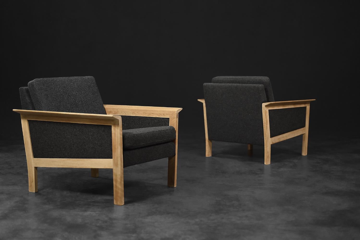 Pair of Vintage Mid-Century Danish Modern Oak & Gray Felt Lounge Chairs, 1960s For Sale 6