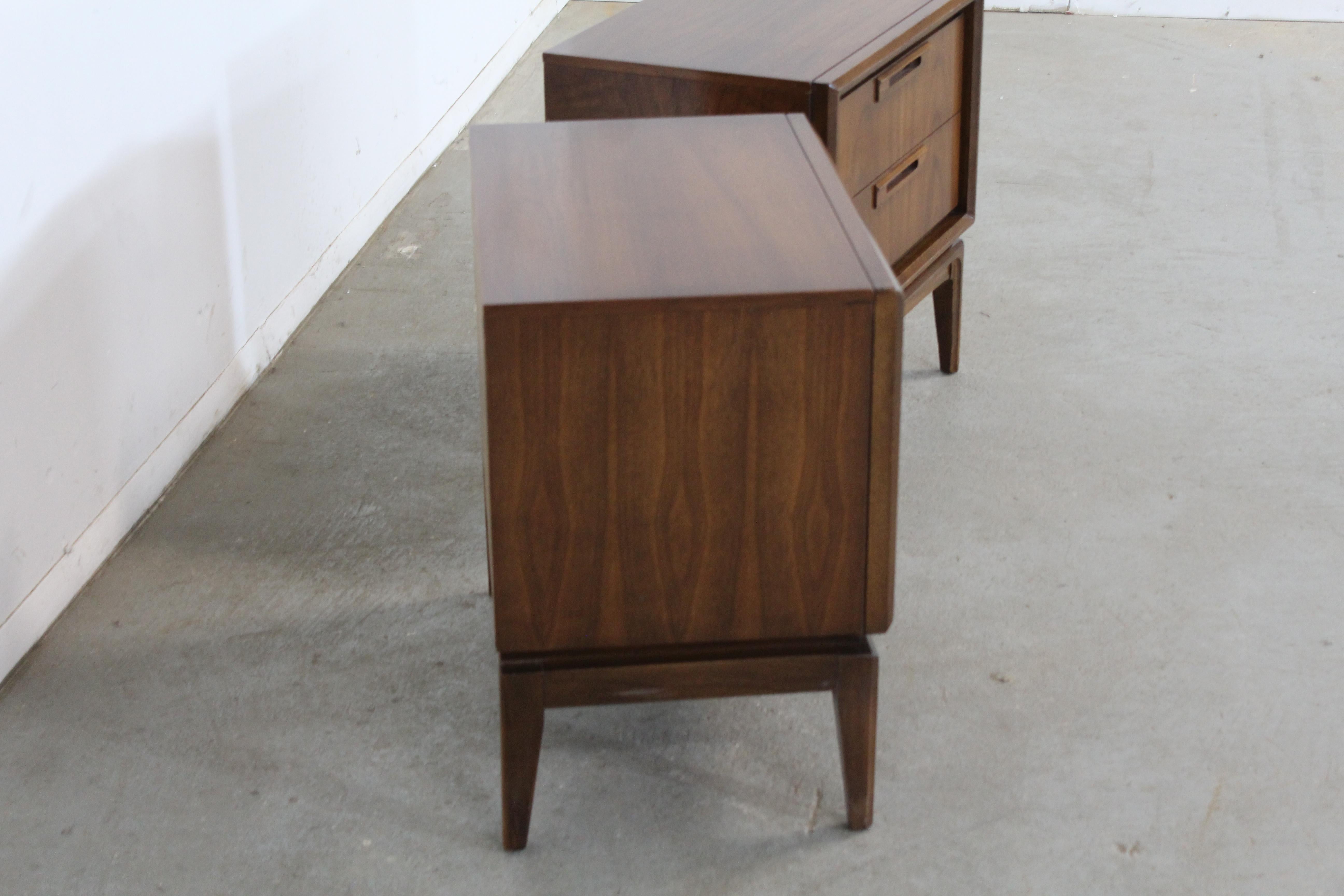 Mid-Century Modern Pair of Vintage Mid-Century Danish Modern Walnut Nightstands