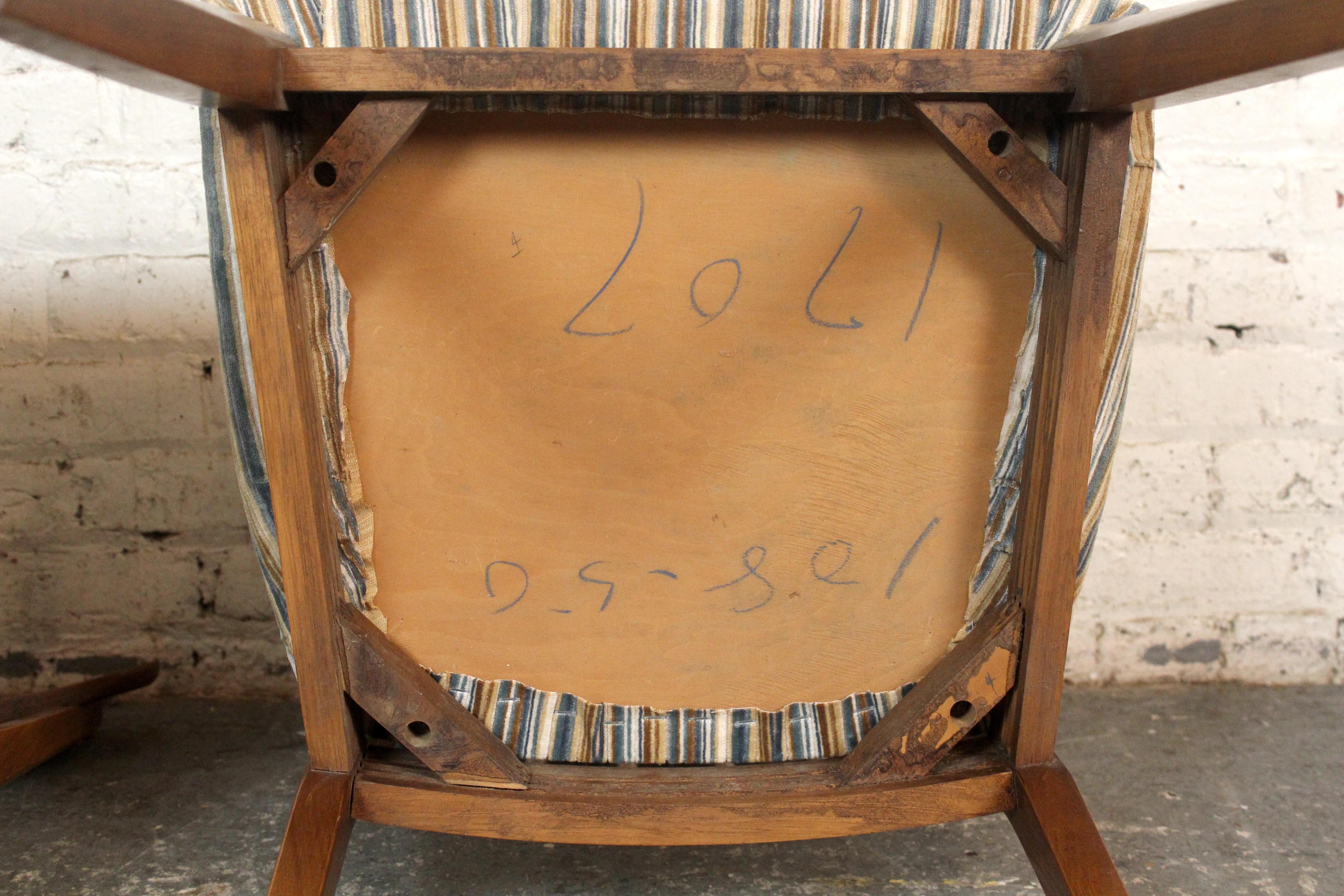 Coppia di sedie da pranzo vintage di metà secolo di Henredon in vendita 9
