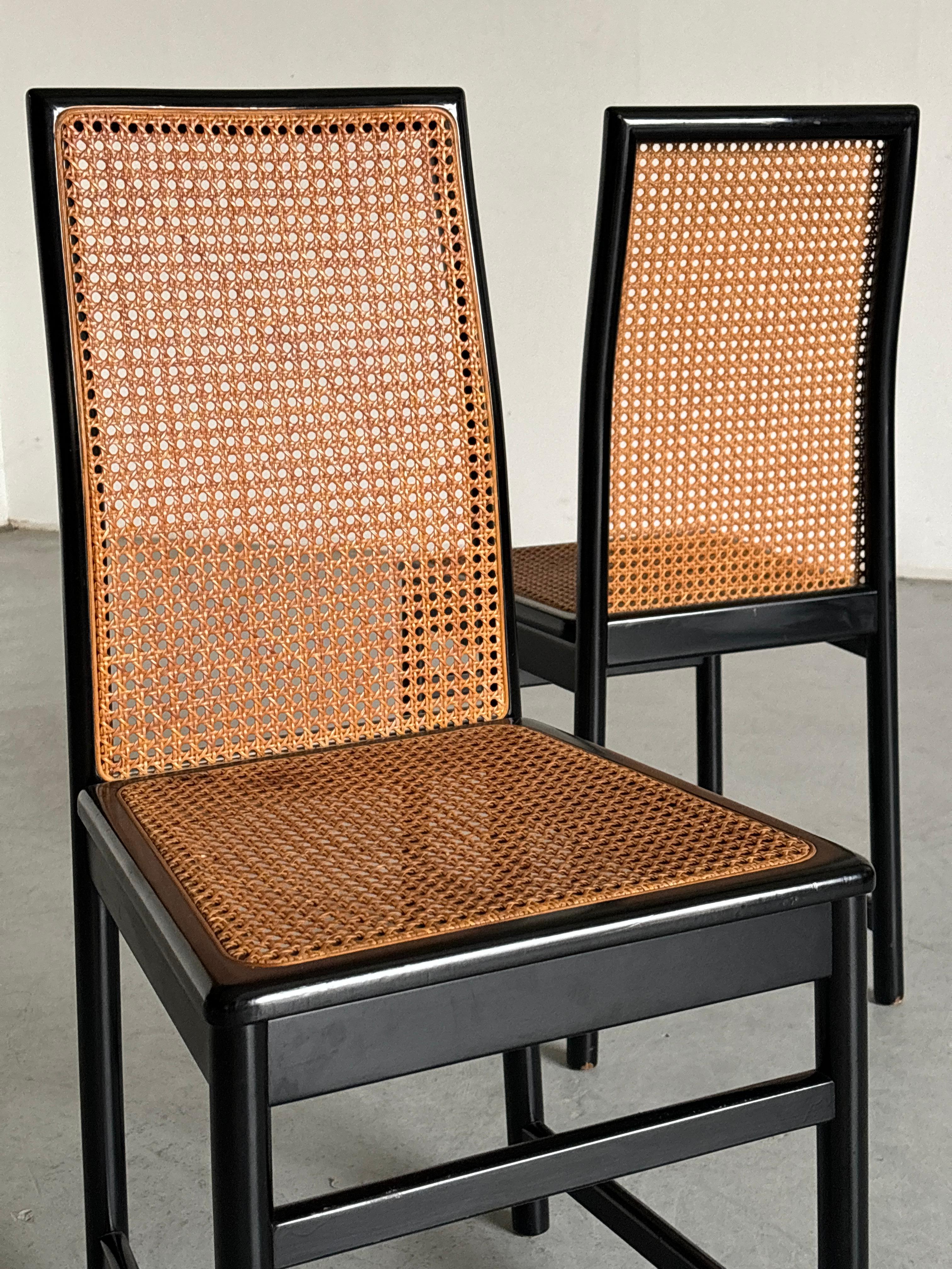 Pair of Vintage Mid-Century Dining Chairs in Black Lacquered Wood & Cane, Italy For Sale 1