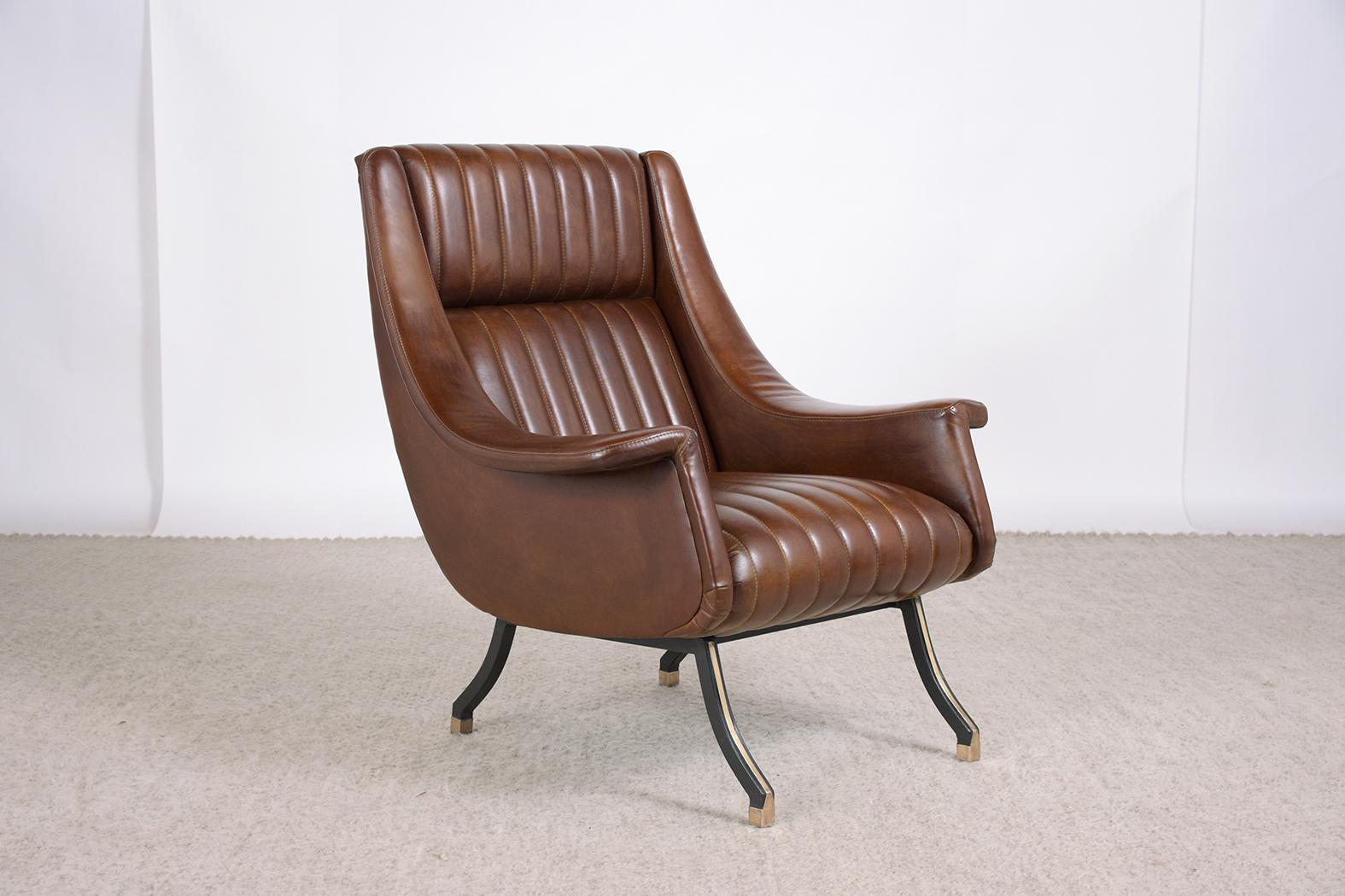 Pair of Vintage Mid-Century Modern Leather Lounge Chairs 2
