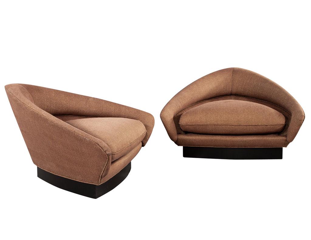 Triangle lounge chair shop