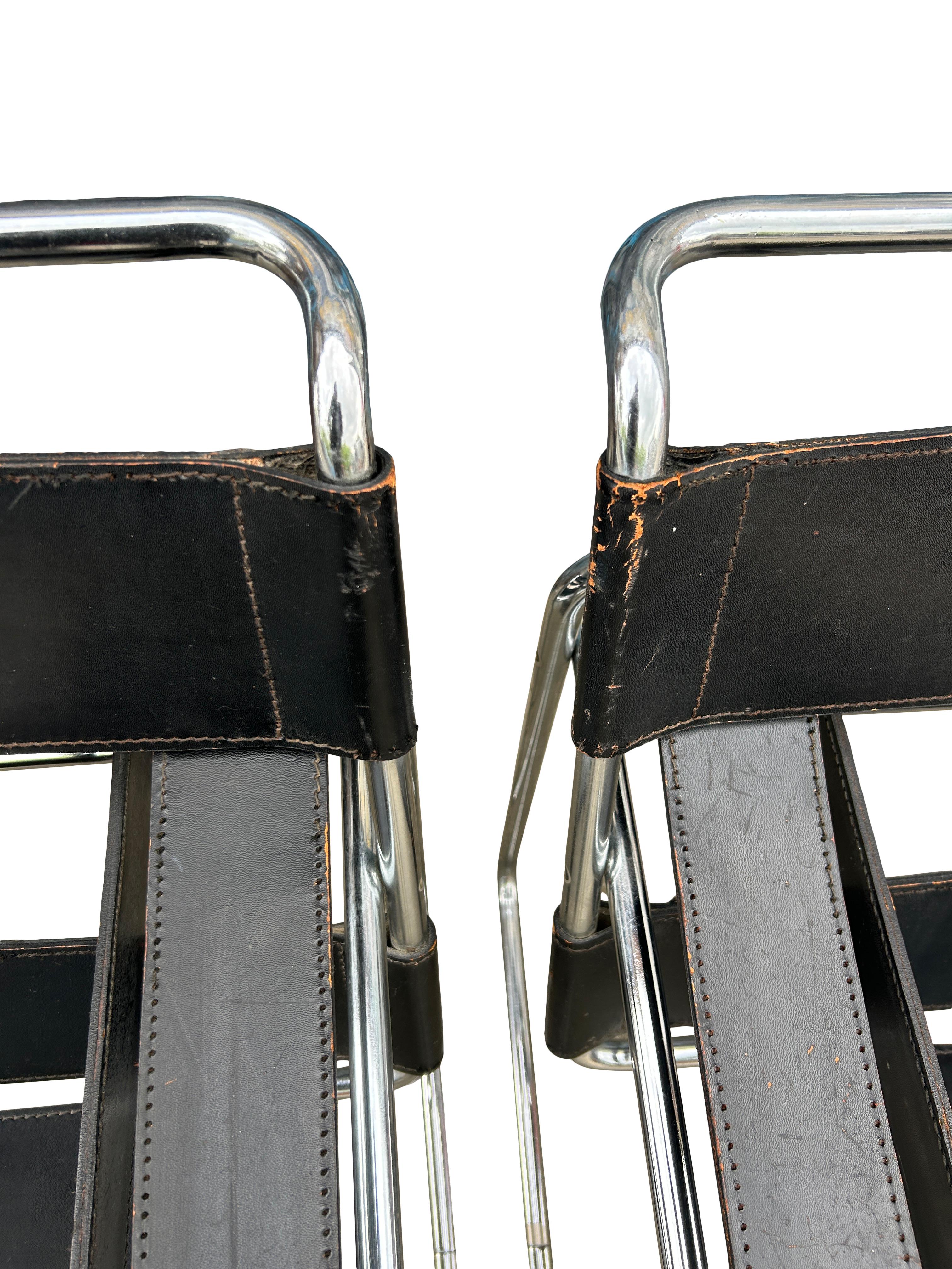 Paire de chaises longues Wassily en cuir noir pour Knoll, datant du milieu du siècle dernier en vente 2