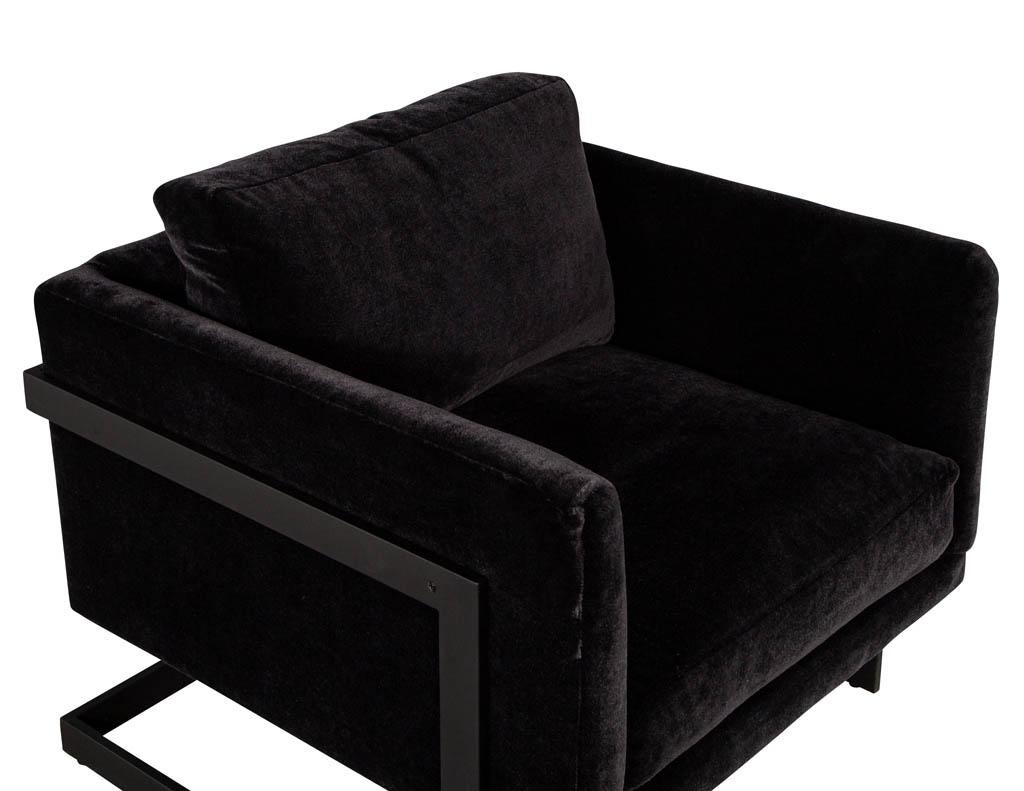 Pair of Vintage Mid-Century Modern Black Lounge Chairs 2