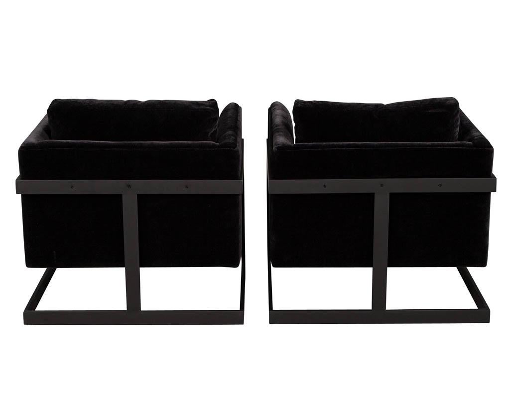 American Pair of Vintage Mid-Century Modern Black Lounge Chairs