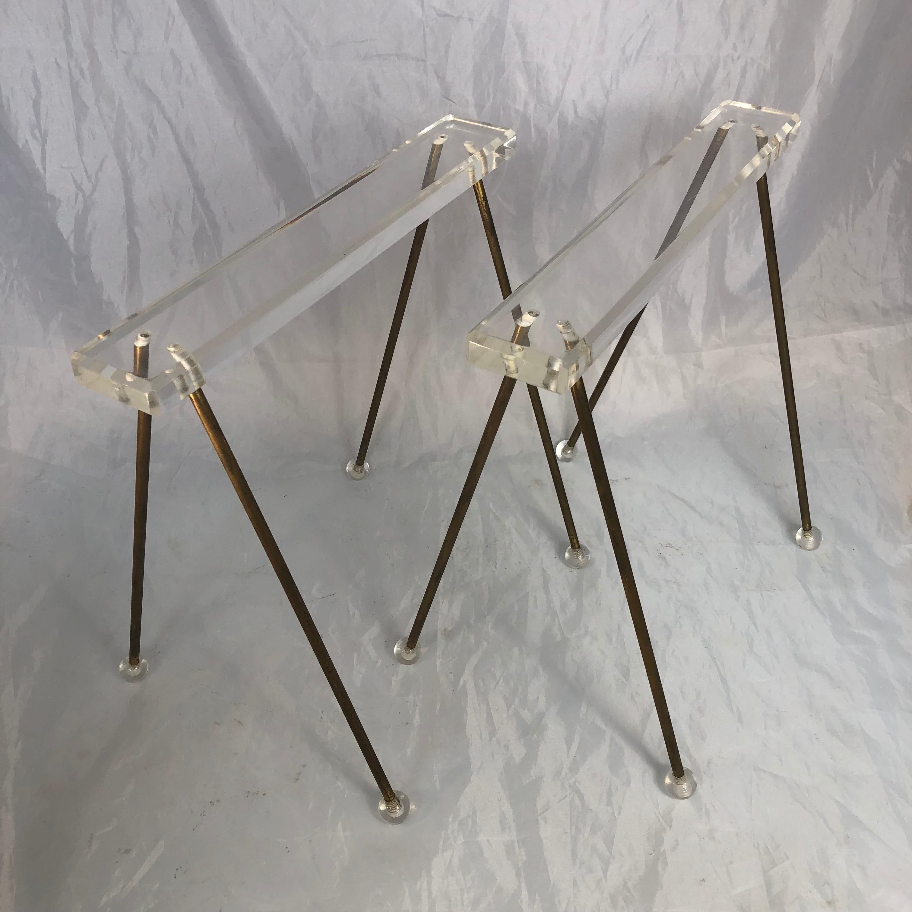 Pair Of Vintage Mid-Century Modern Brass And Lucite Stands Or Tray Racks 8