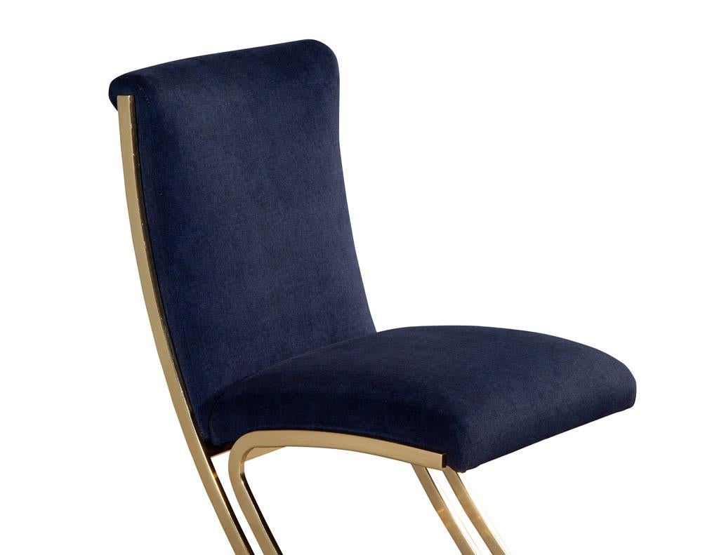 Paire de chaises de salle à manger vintage en laiton de style mi-siècle moderne en vente 11
