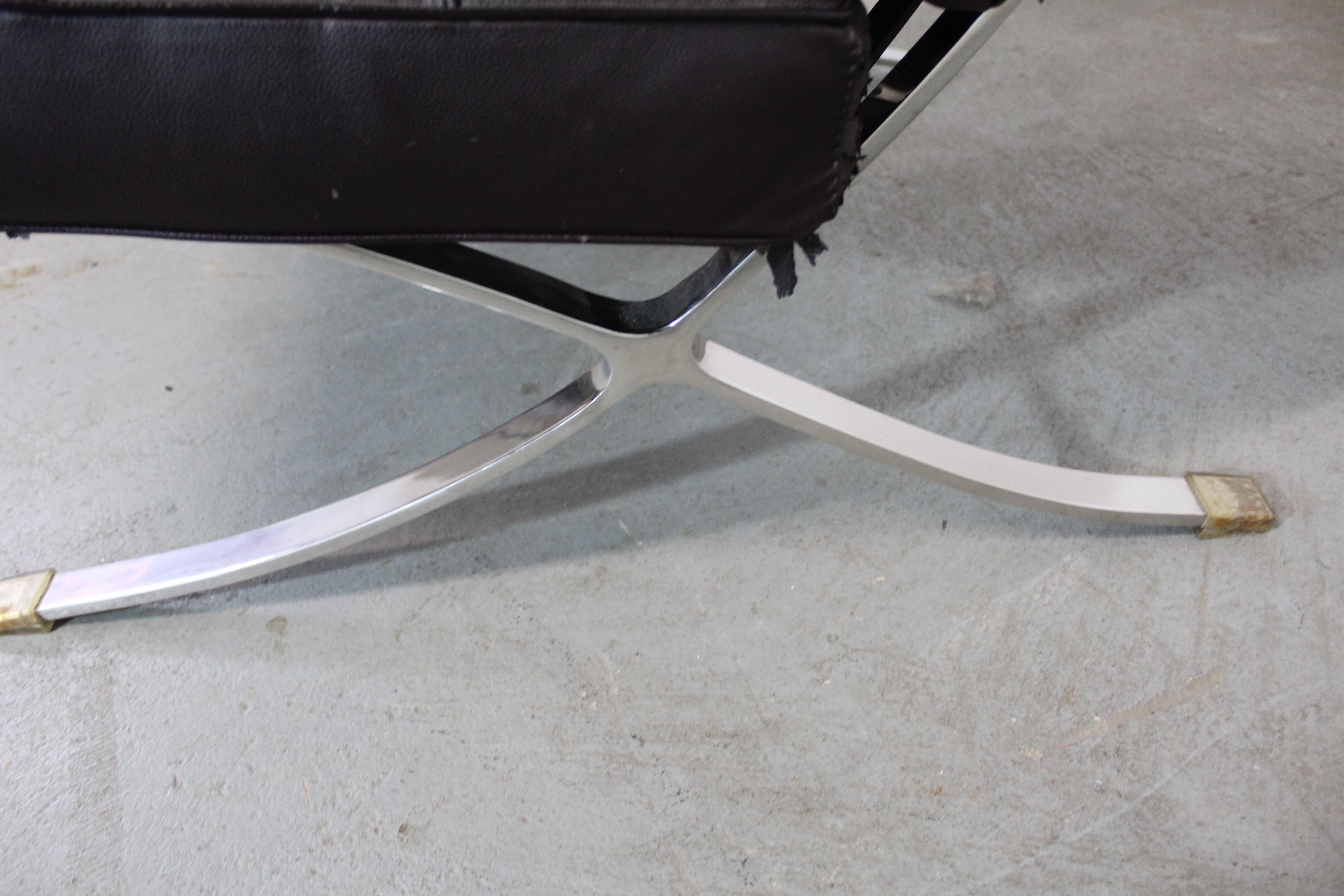 Pair of Vintage Mid-Century Modern Chrome Barcelona Style Lounge Chairs 7