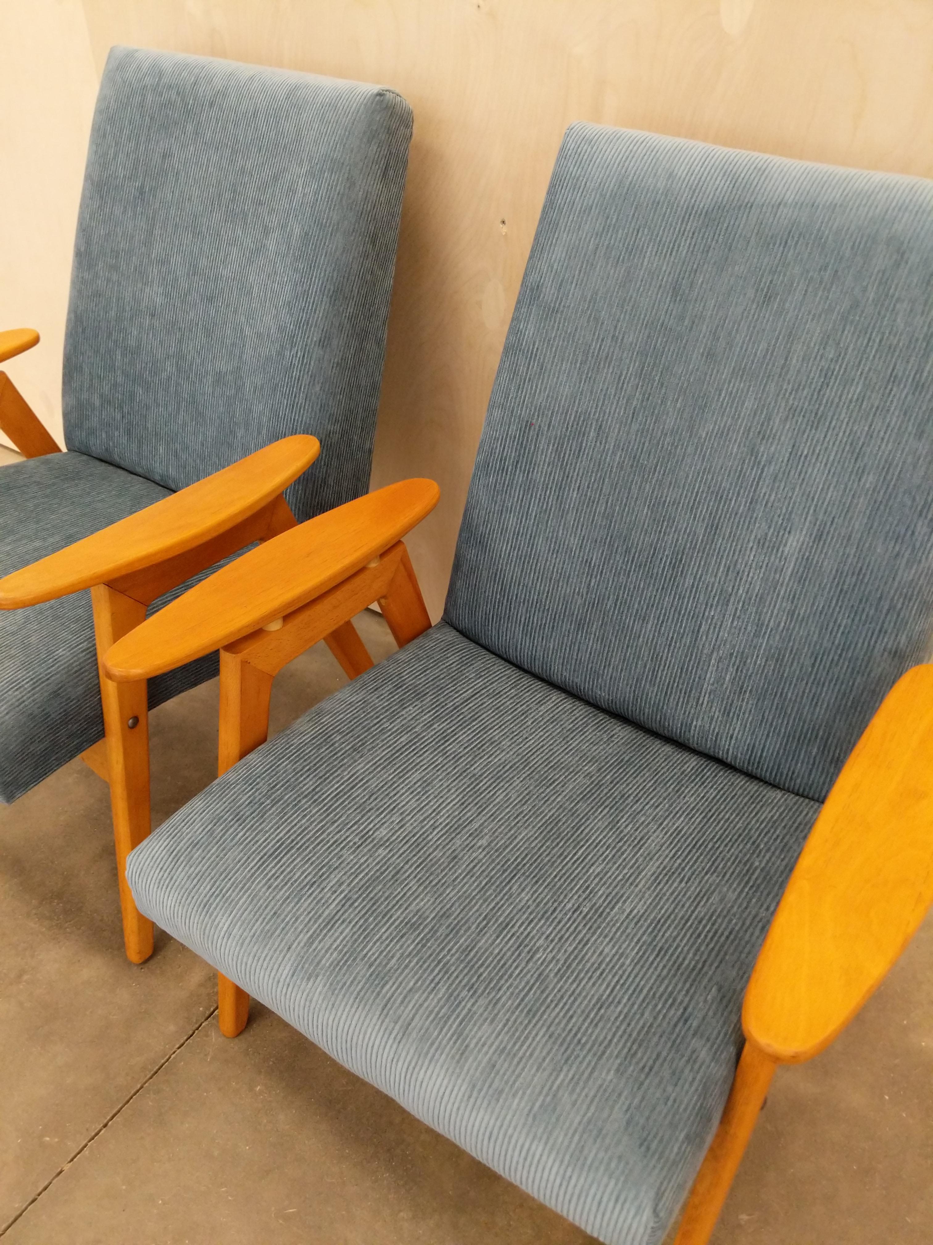Wood Pair of Vintage Mid Century Modern Czech Lounge Chairs For Sale