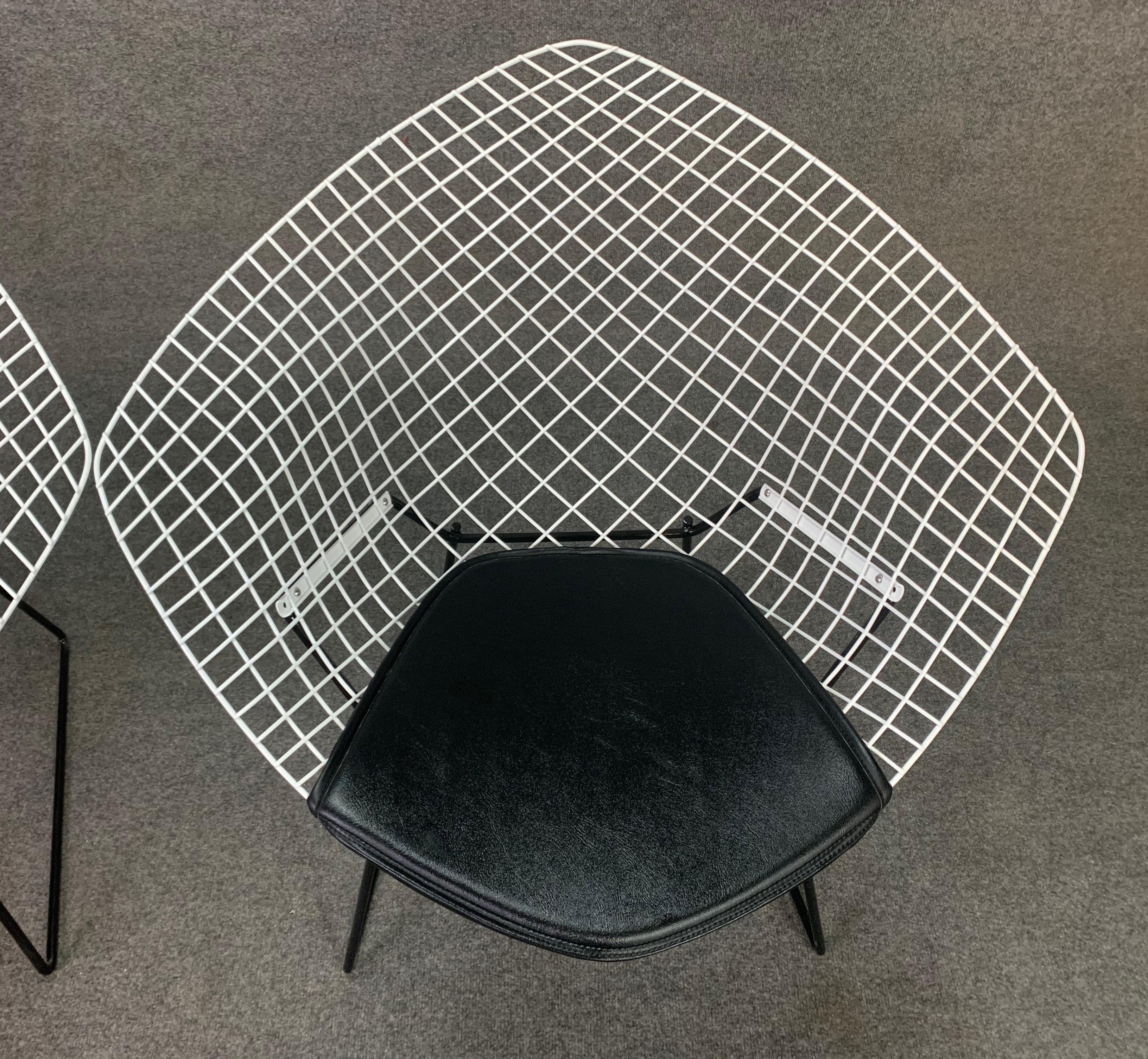 American Pair of Vintage Mid-Century Modern Diamond Chairs by Harry Bertoia for Knoll