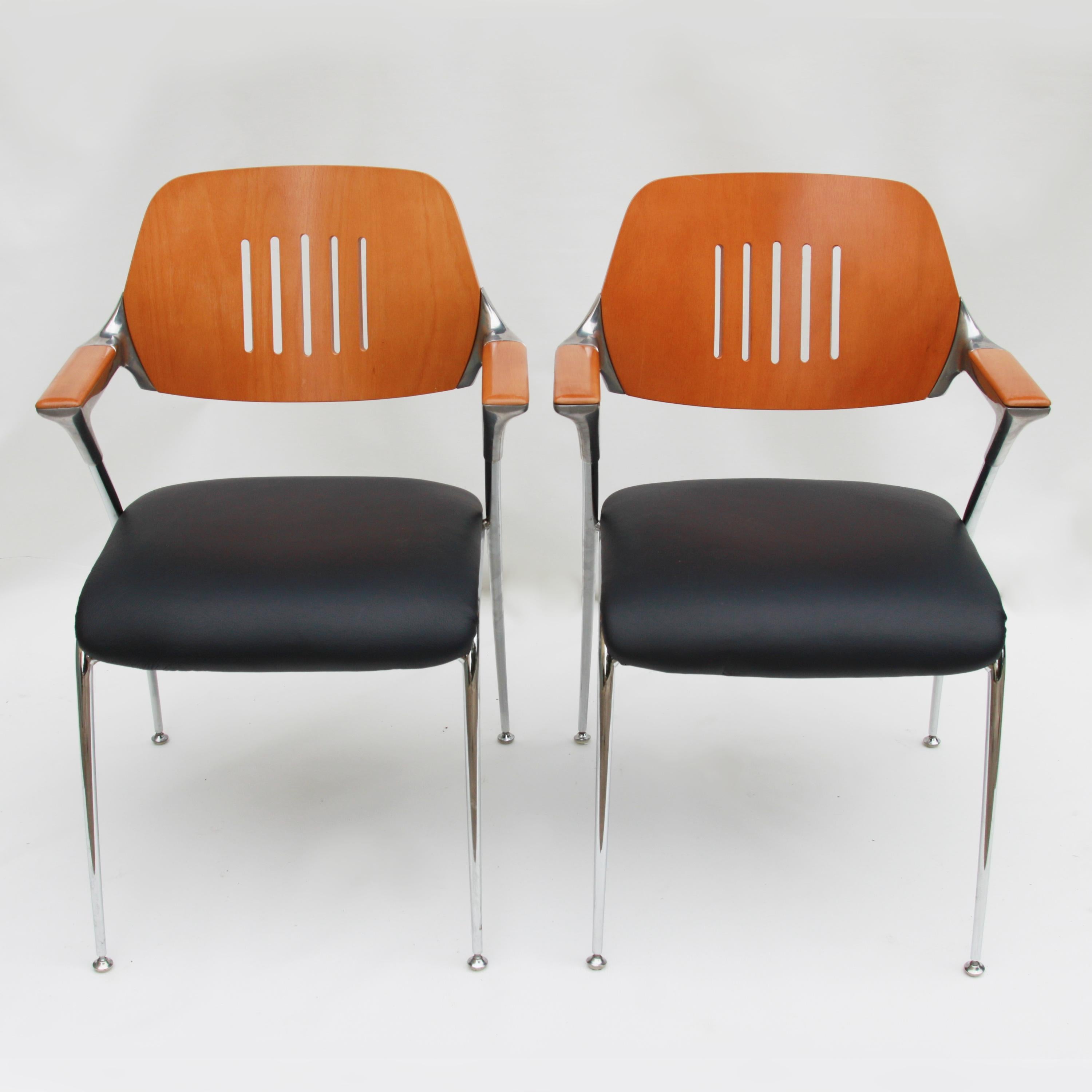 Mid-Century Modern Pair of Vintage Mid Century Modern Golf Chairs by Francesco Zaccone for Thonet For Sale