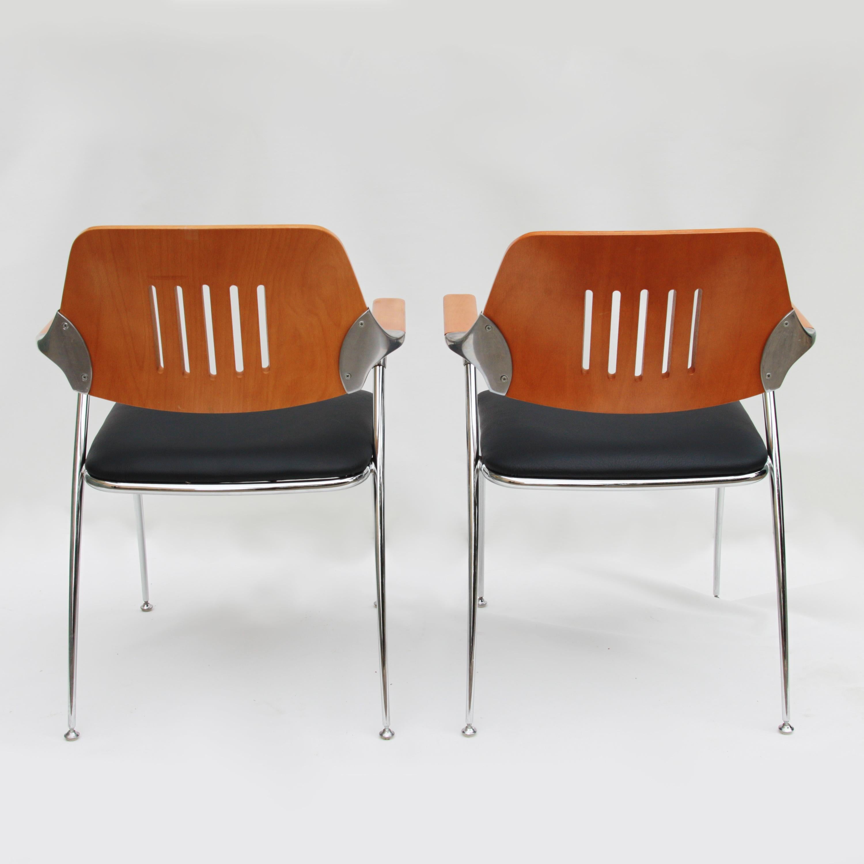Leather Pair of Vintage Mid Century Modern Golf Chairs by Francesco Zaccone for Thonet For Sale