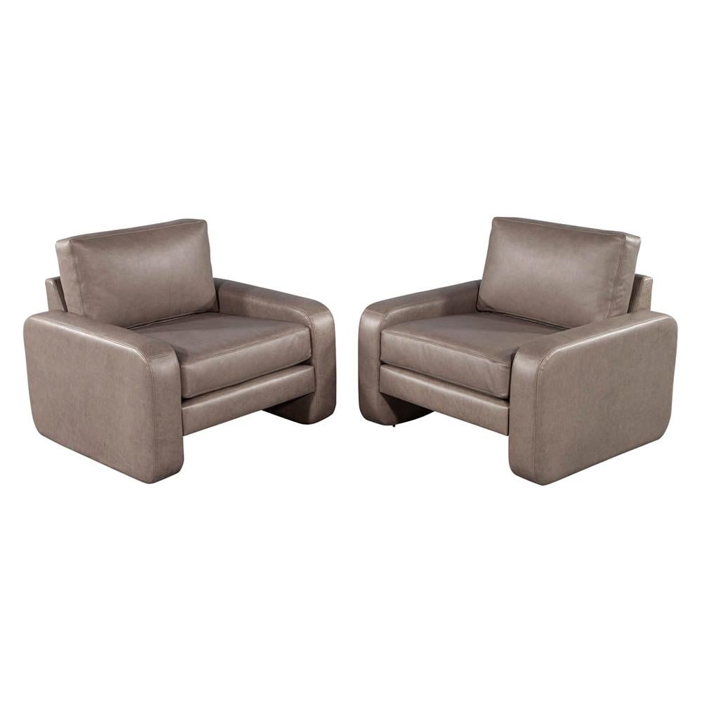 Pair of Vintage Mid-Century Modern Leather Lounge Chairs For Sale