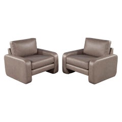 Pair of Retro Mid-Century Modern Leather Lounge Chairs