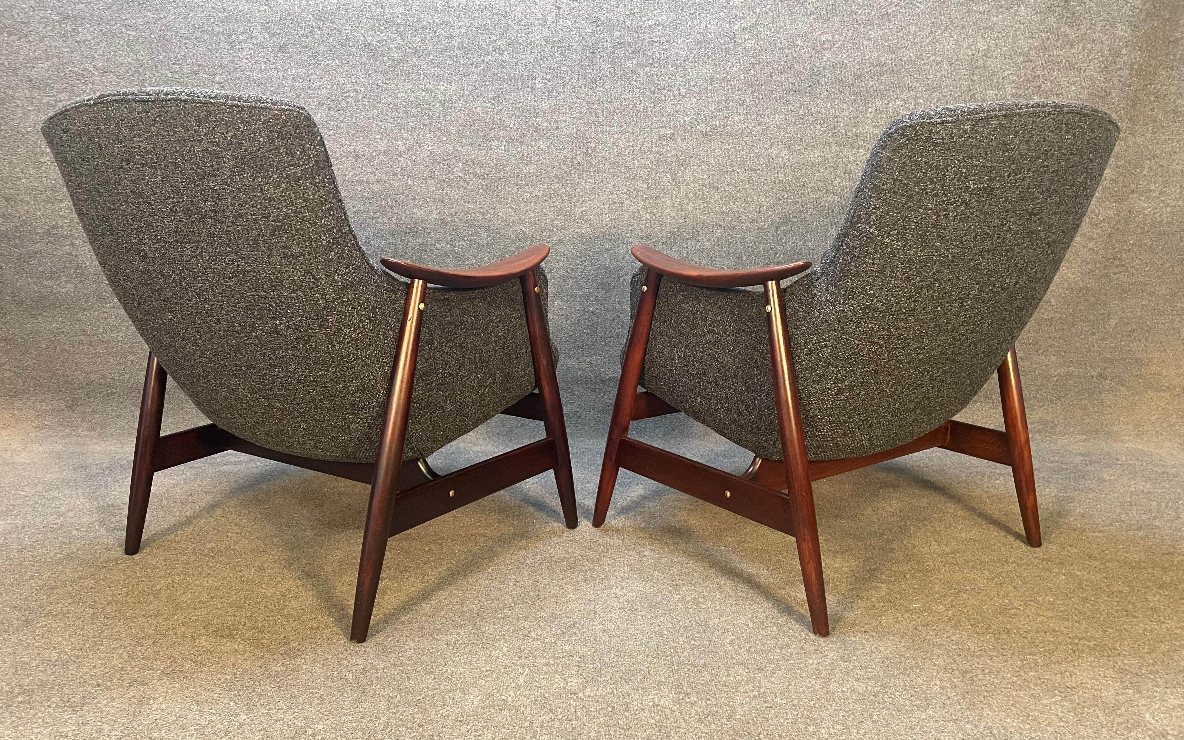 Woodwork Pair of Vintage Mid-Century Modern Lounge Chairs by Gerhard Berg by Vatne Mobler