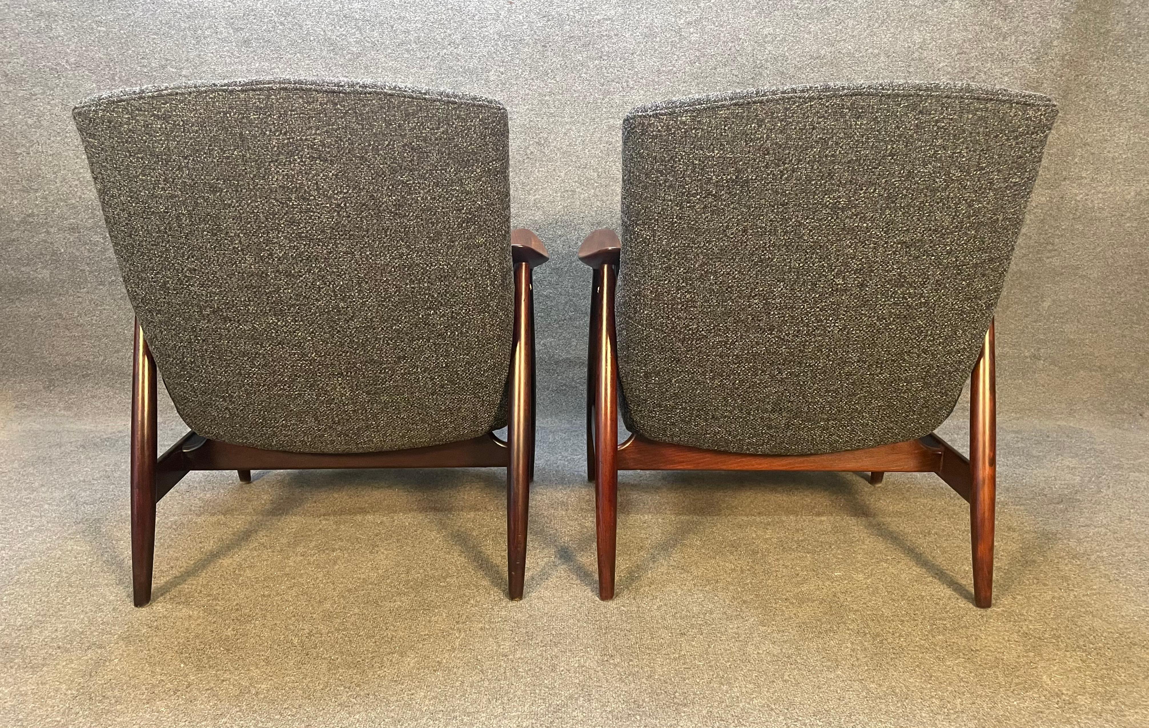 Pair of Vintage Mid-Century Modern Lounge Chairs by Gerhard Berg by Vatne Mobler In Good Condition In San Marcos, CA