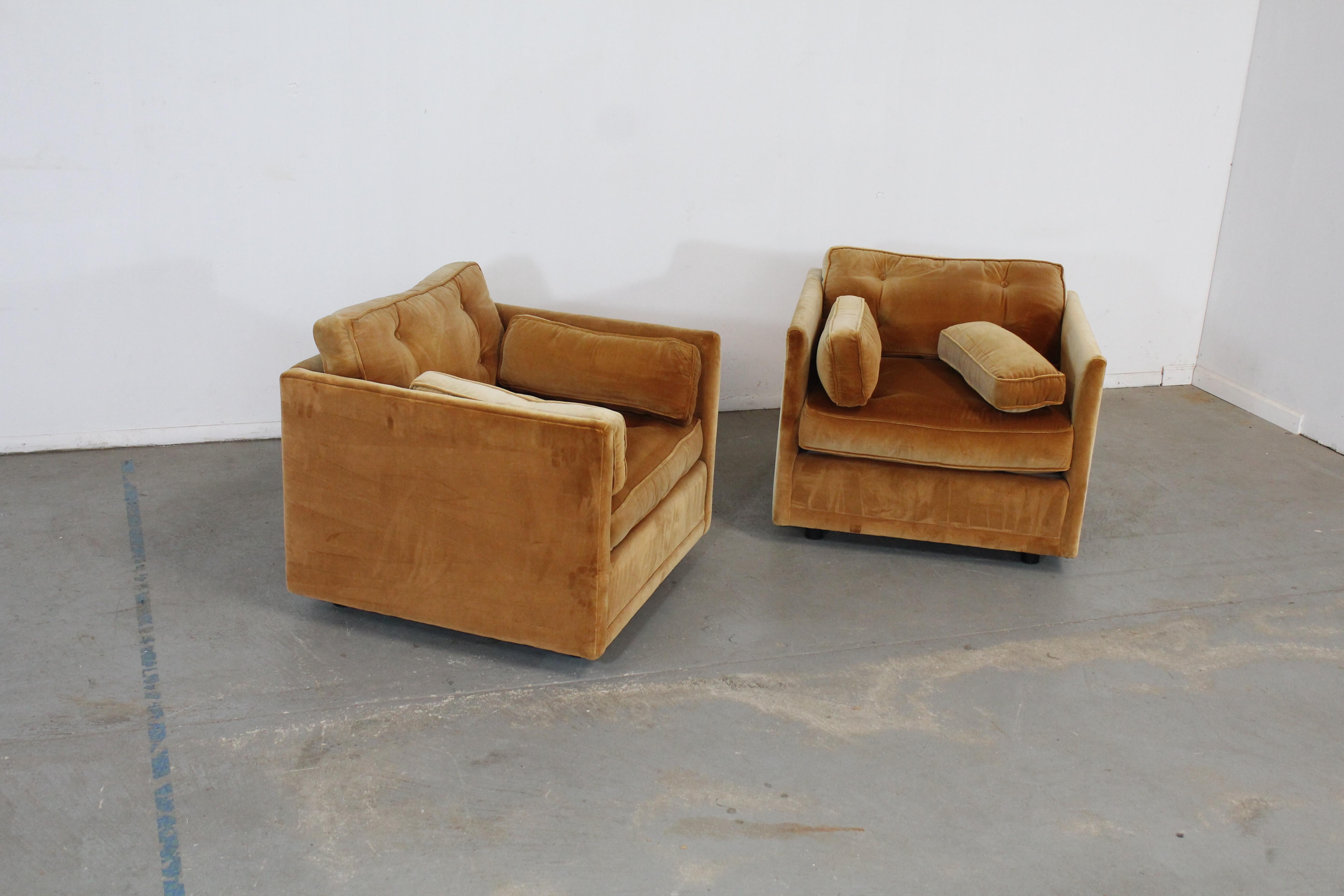 Pair of Vintage Mid-Century Modern Milo Baughman Velvet Cube/Club Chairs by Dire 8